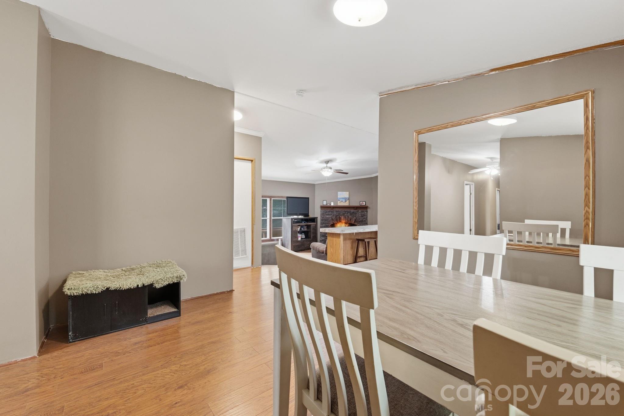 365 Sunflower Road — Statesville