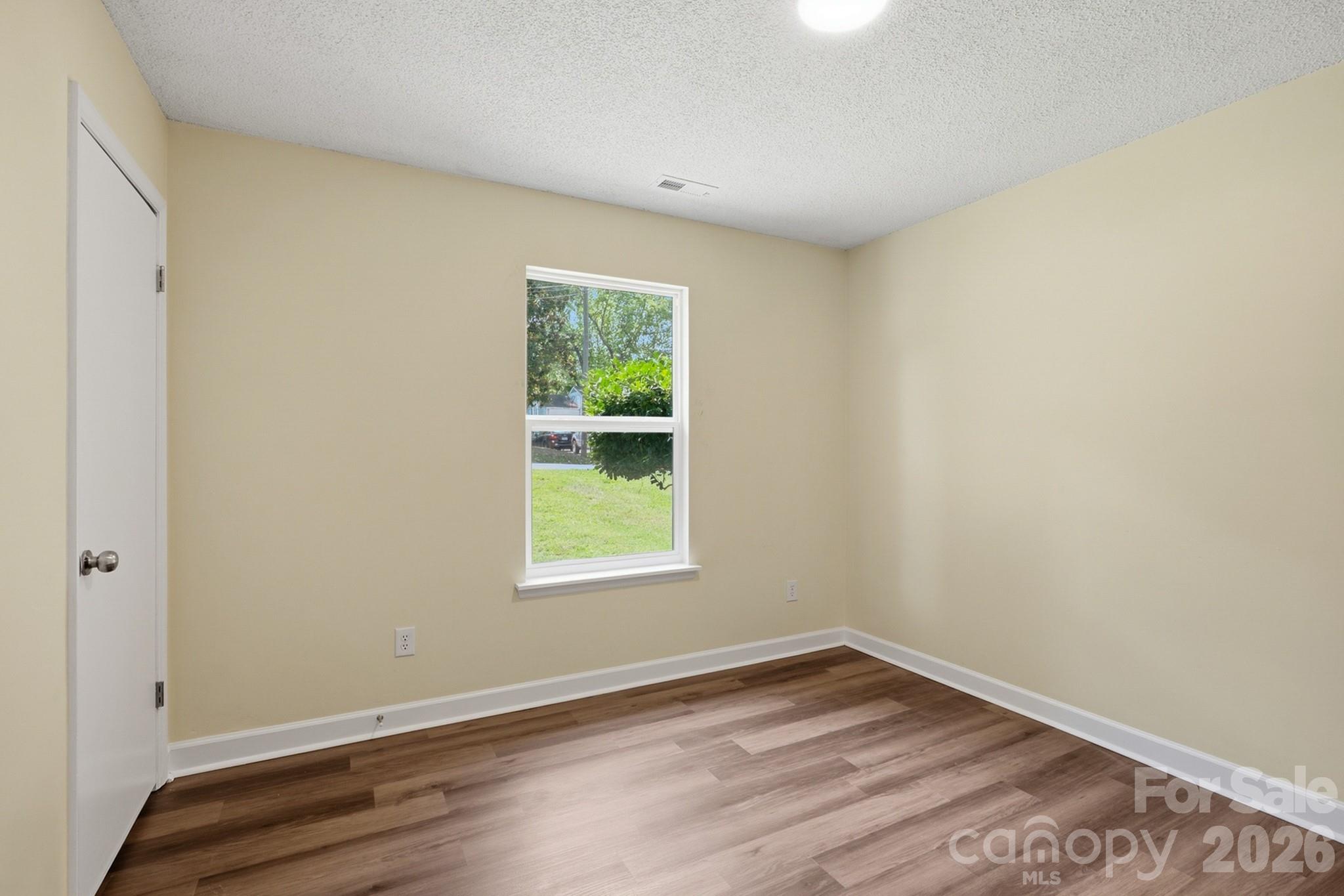612 Welsh Avenue — Monroe