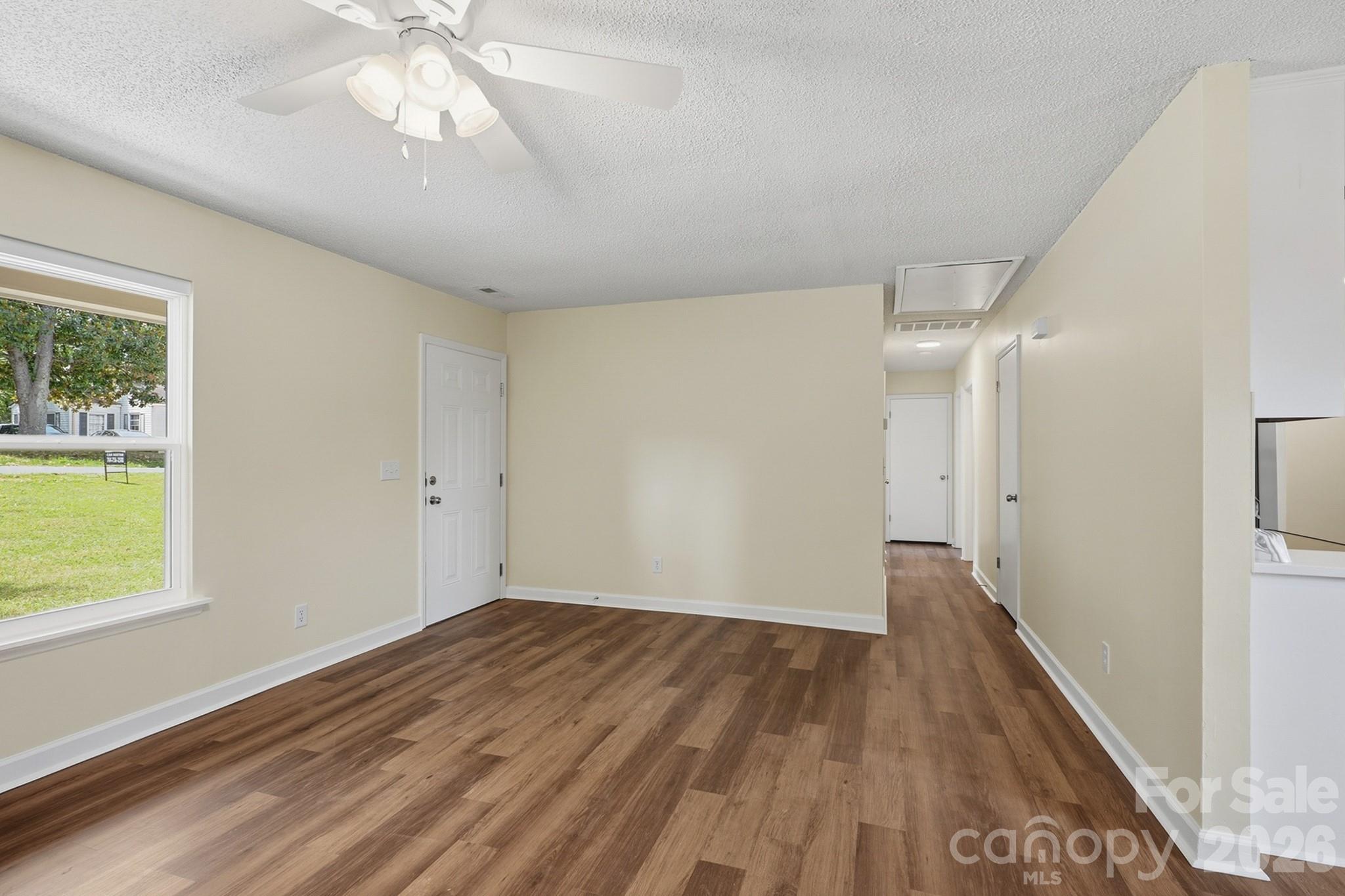 612 Welsh Avenue — Monroe