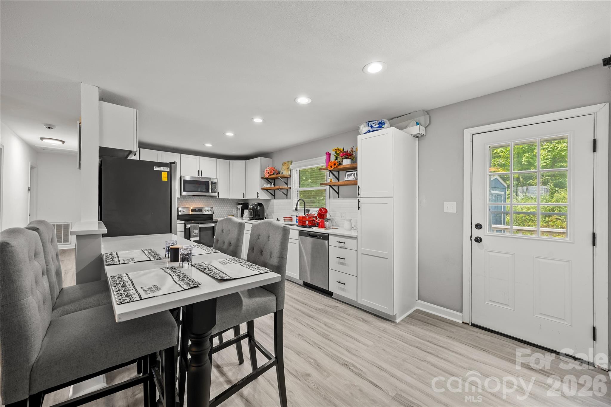 1345 Old Salisbury Road — Statesville