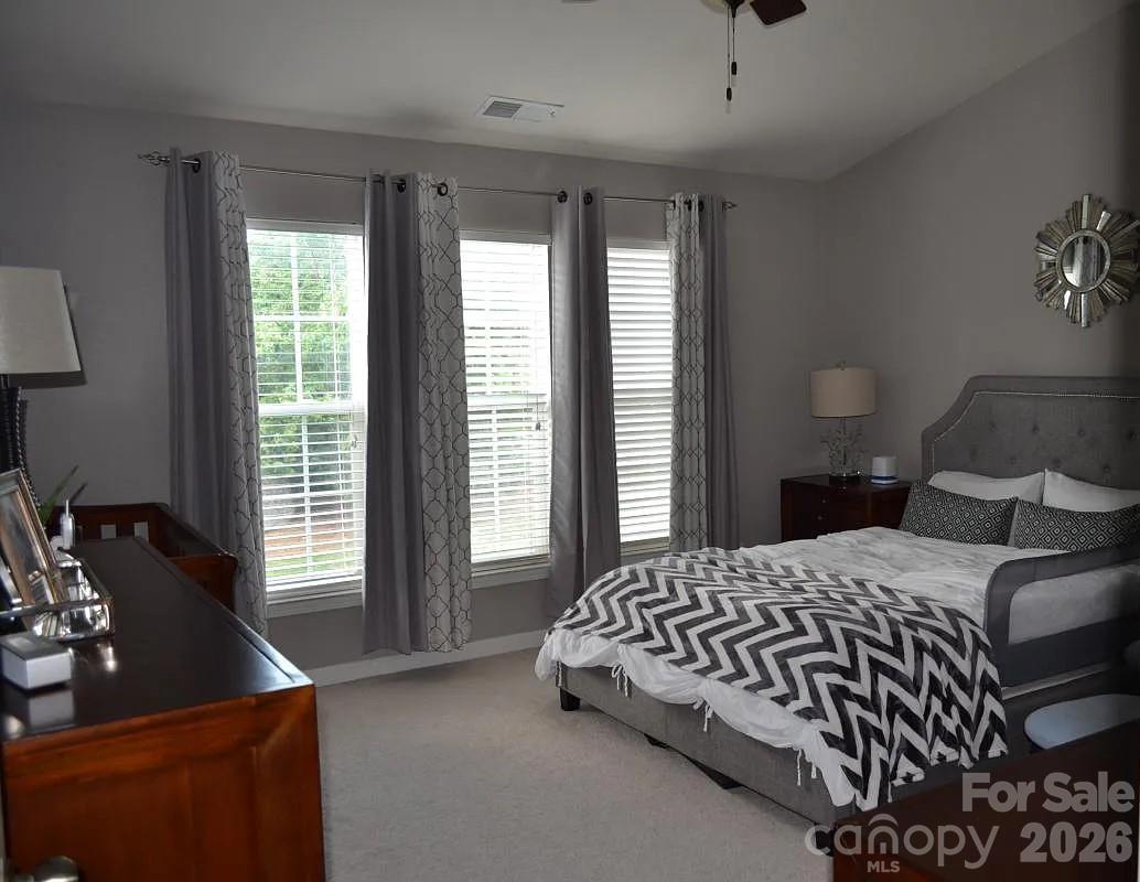 9032 Bishop Crest Lane — Charlotte
