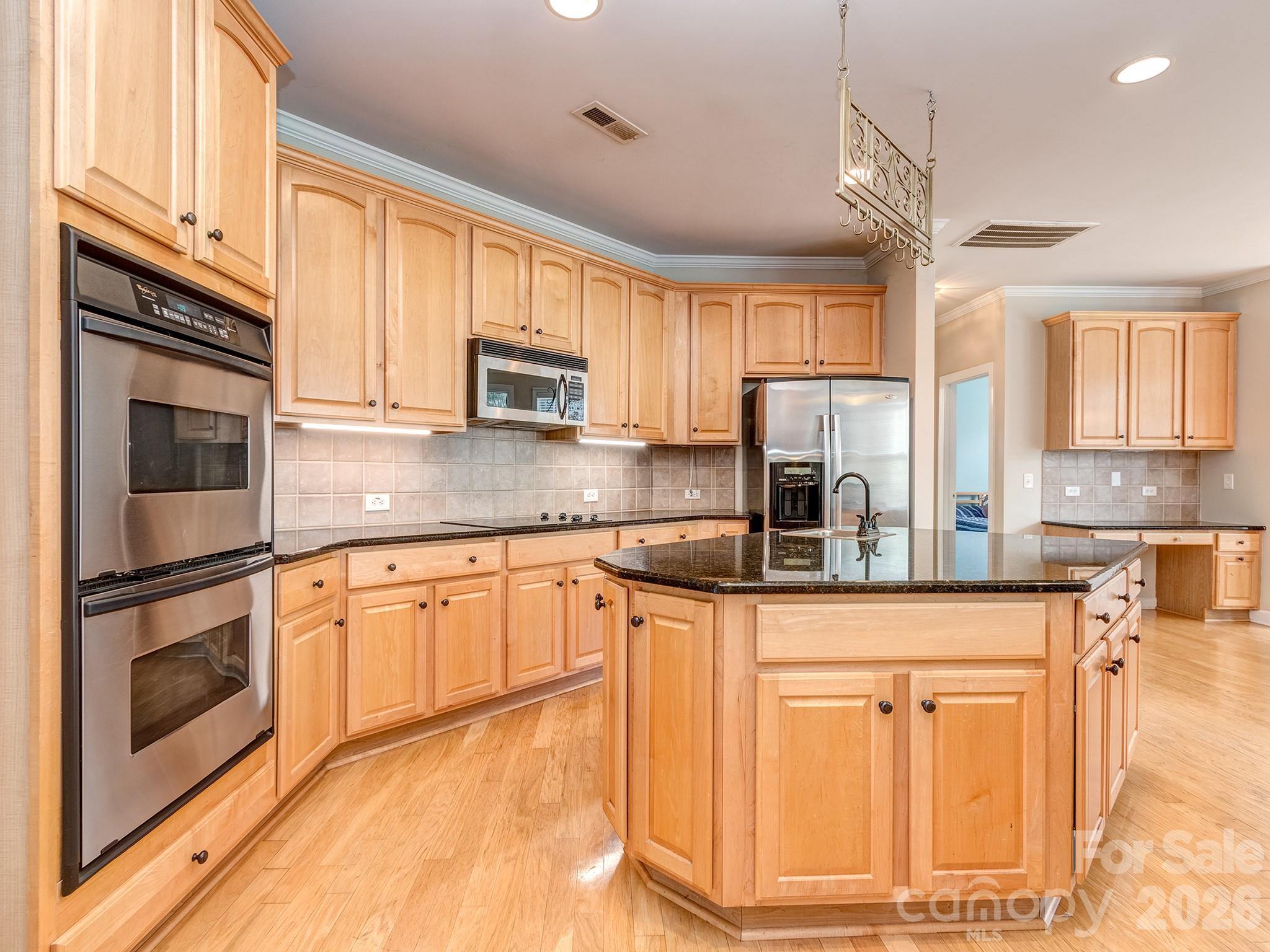 4027 Riseley Lane — Charlotte