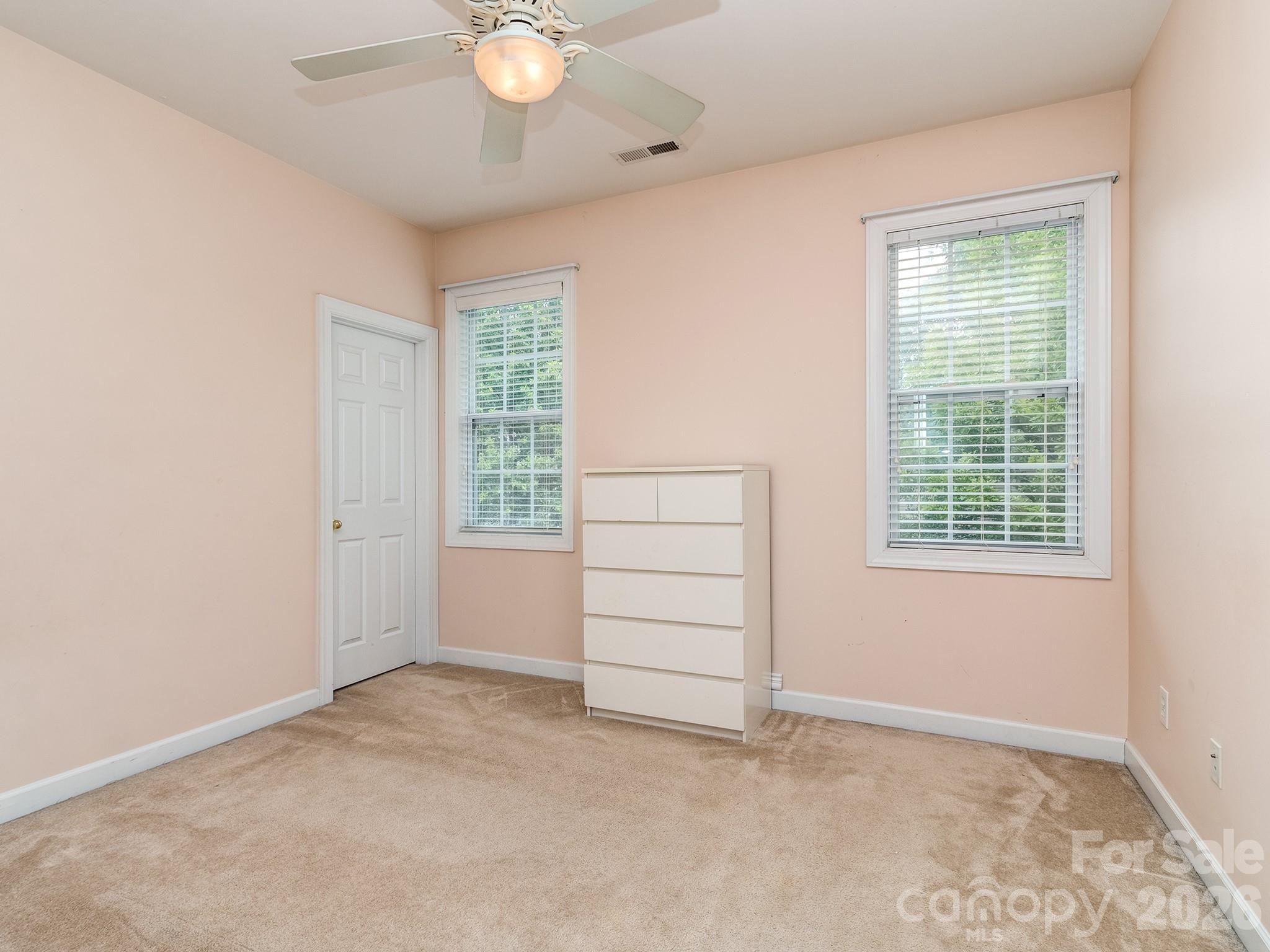 4027 Riseley Lane — Charlotte