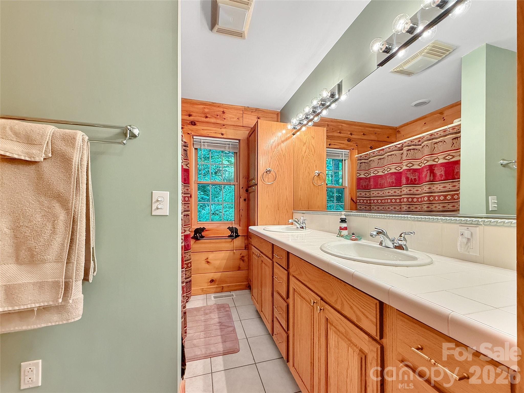 219 Red Maple Lane — Boone