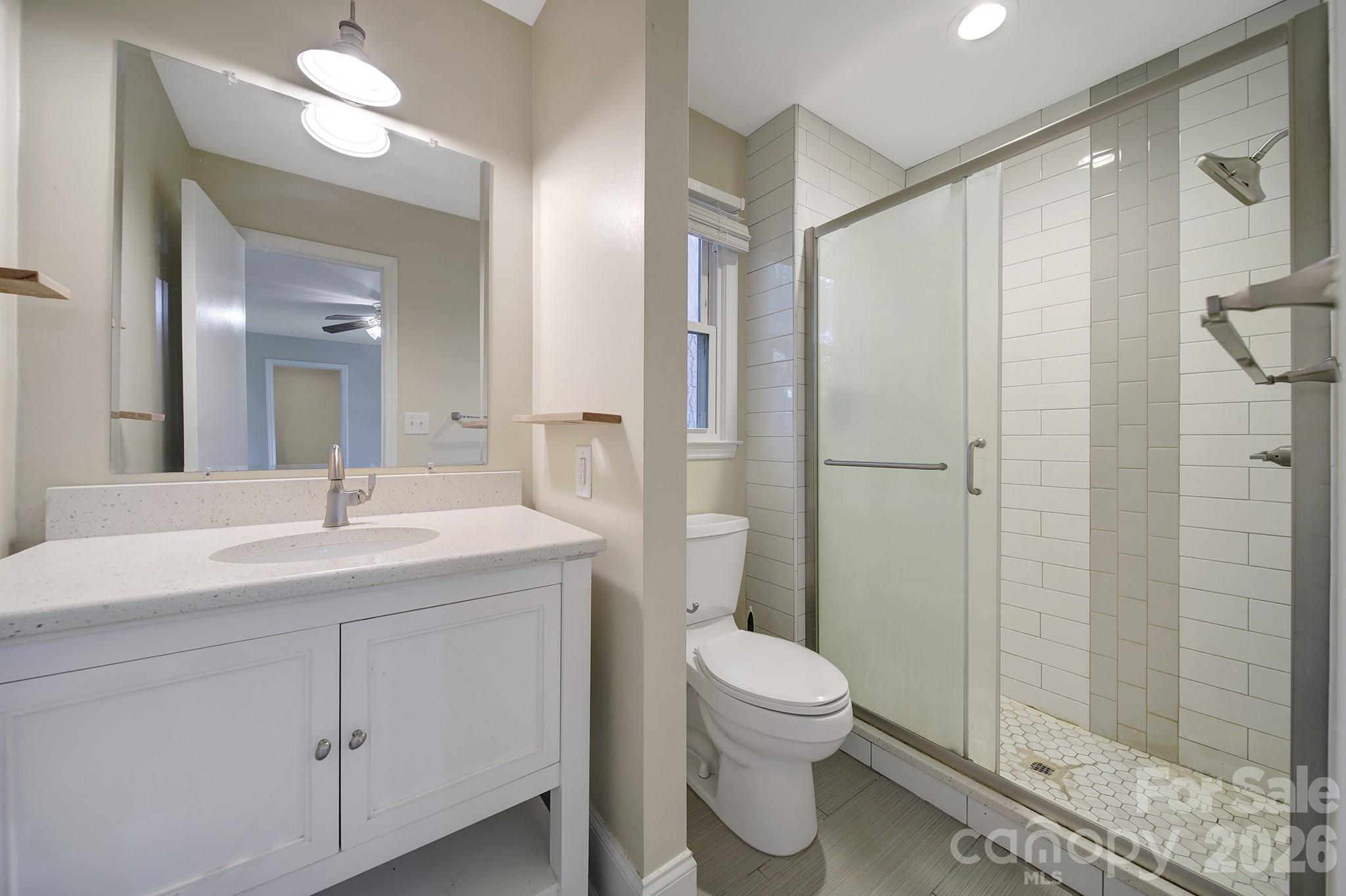 704 Isle Of Pines Road — Mooresville