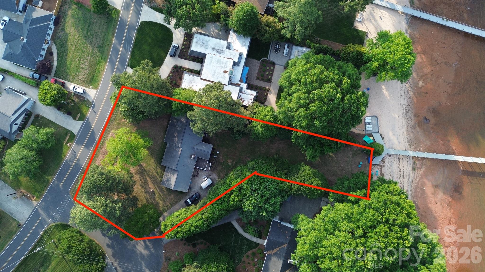 704 Isle Of Pines Road — Mooresville