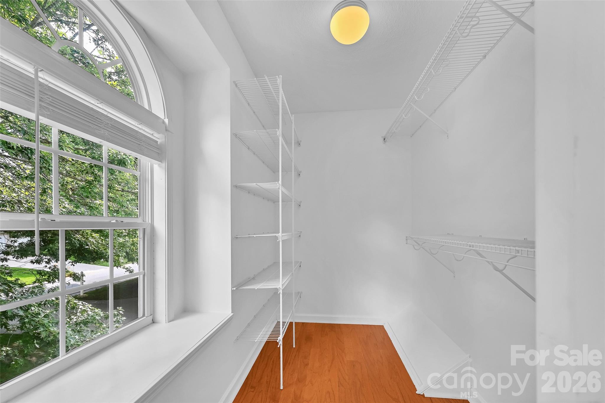 11 Ridgeland Lane — Asheville
