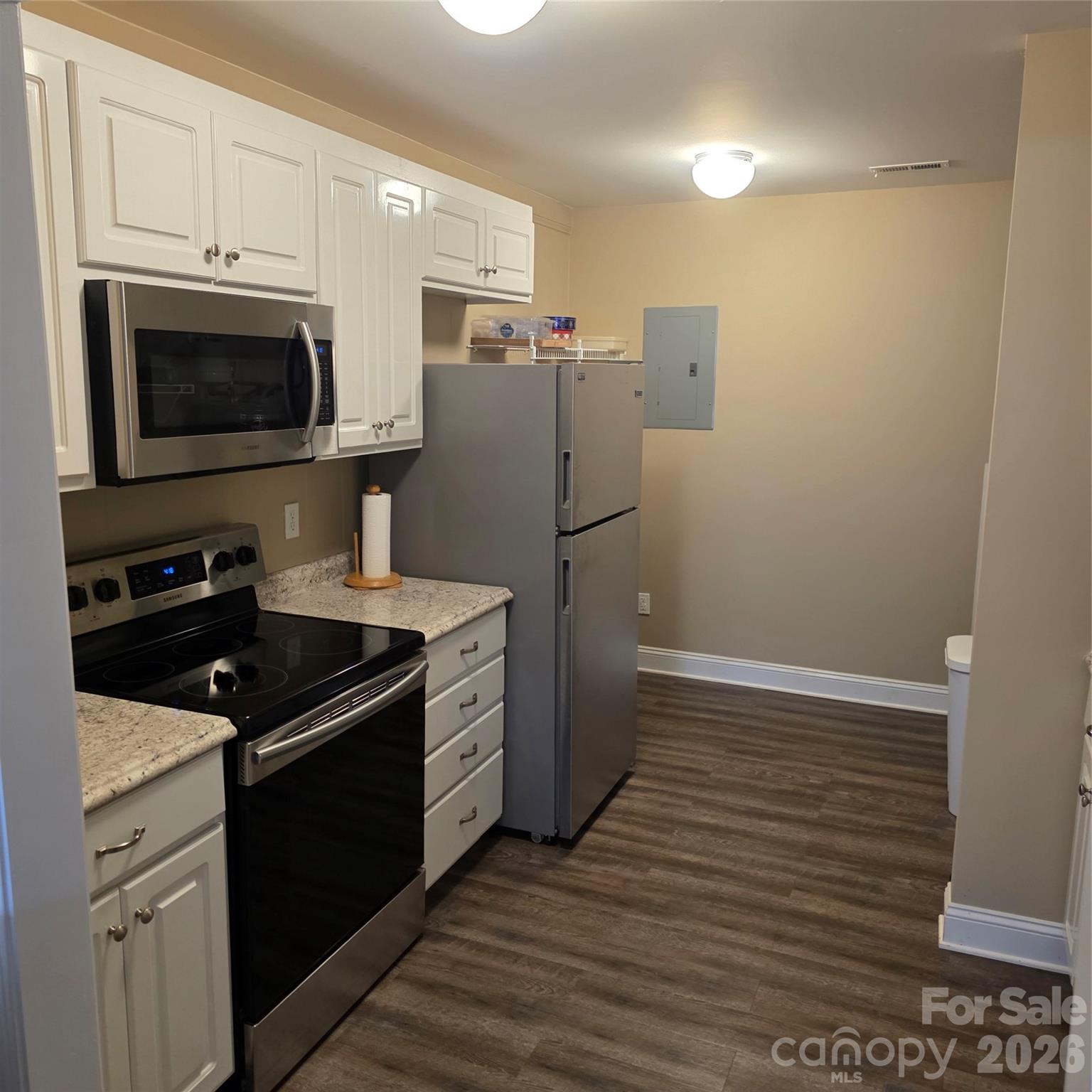 6901 Potter Road S #2 — Waxhaw