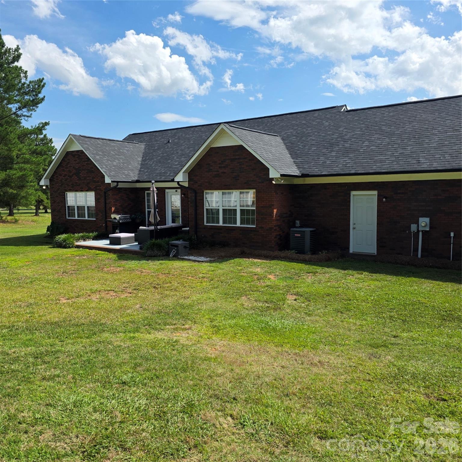 6901 Potter Road S #2 — Waxhaw