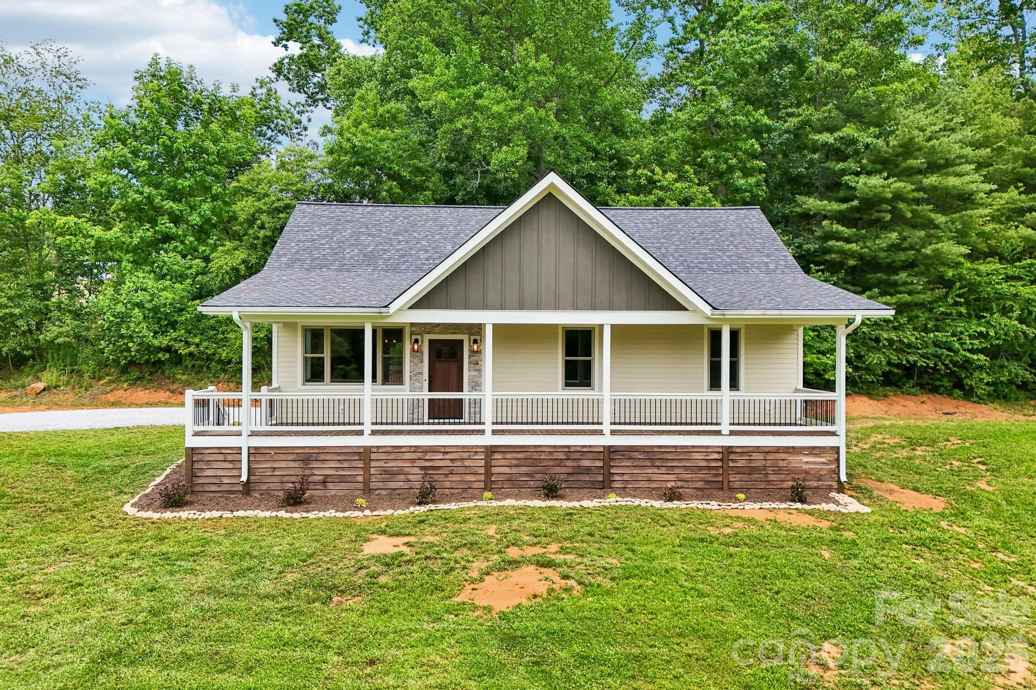 246 Appalachian None — Spruce Pine