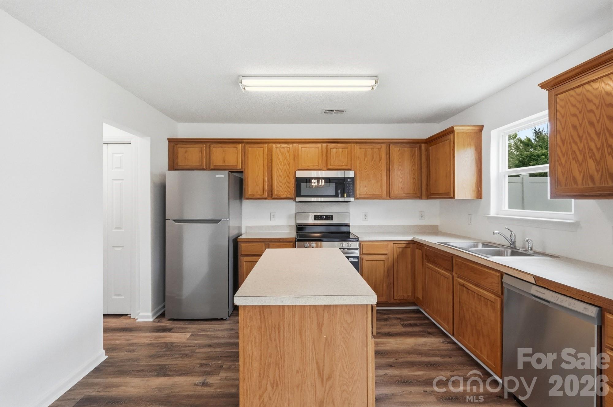 9534 Bradstreet Commons Way — Charlotte