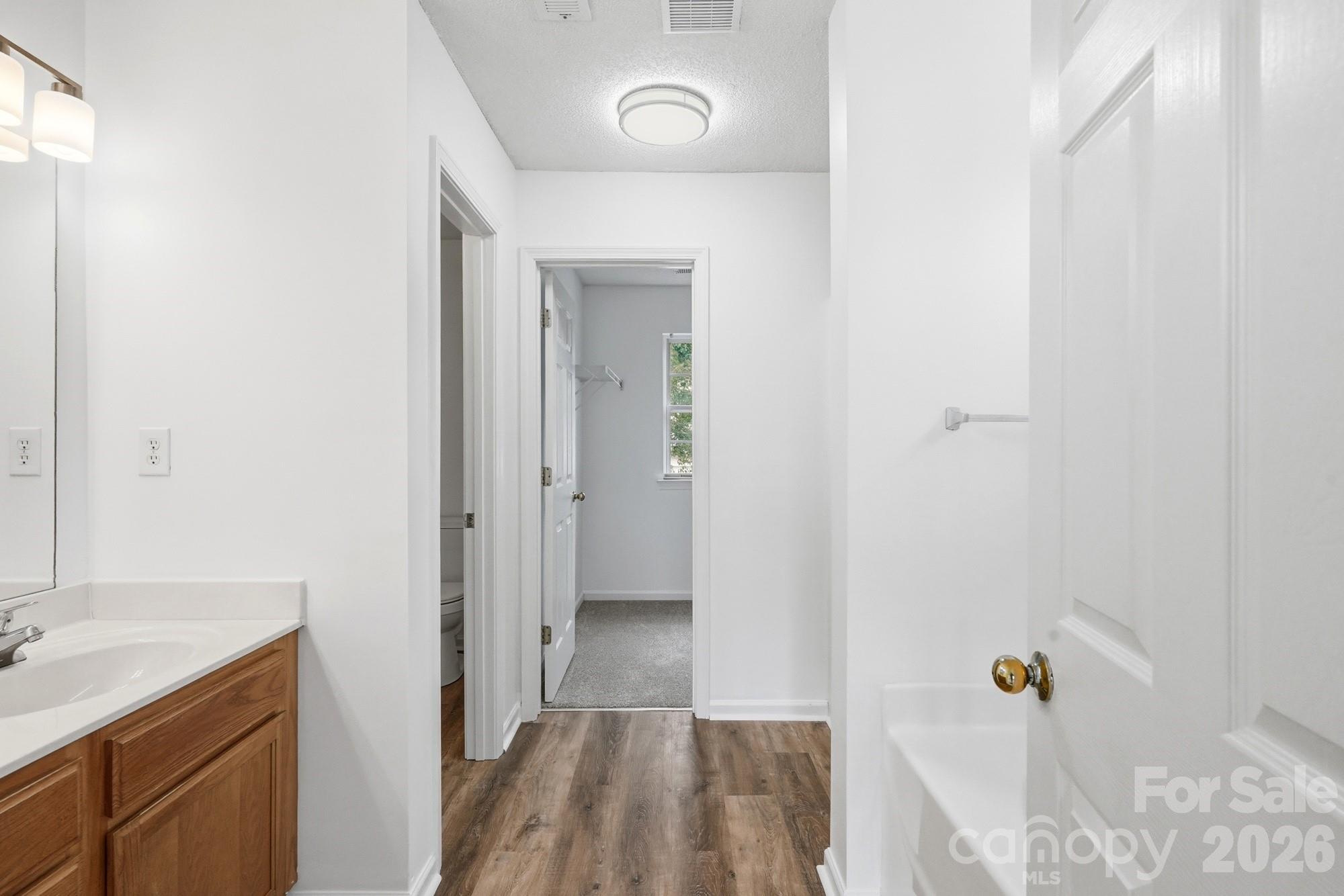 9534 Bradstreet Commons Way — Charlotte