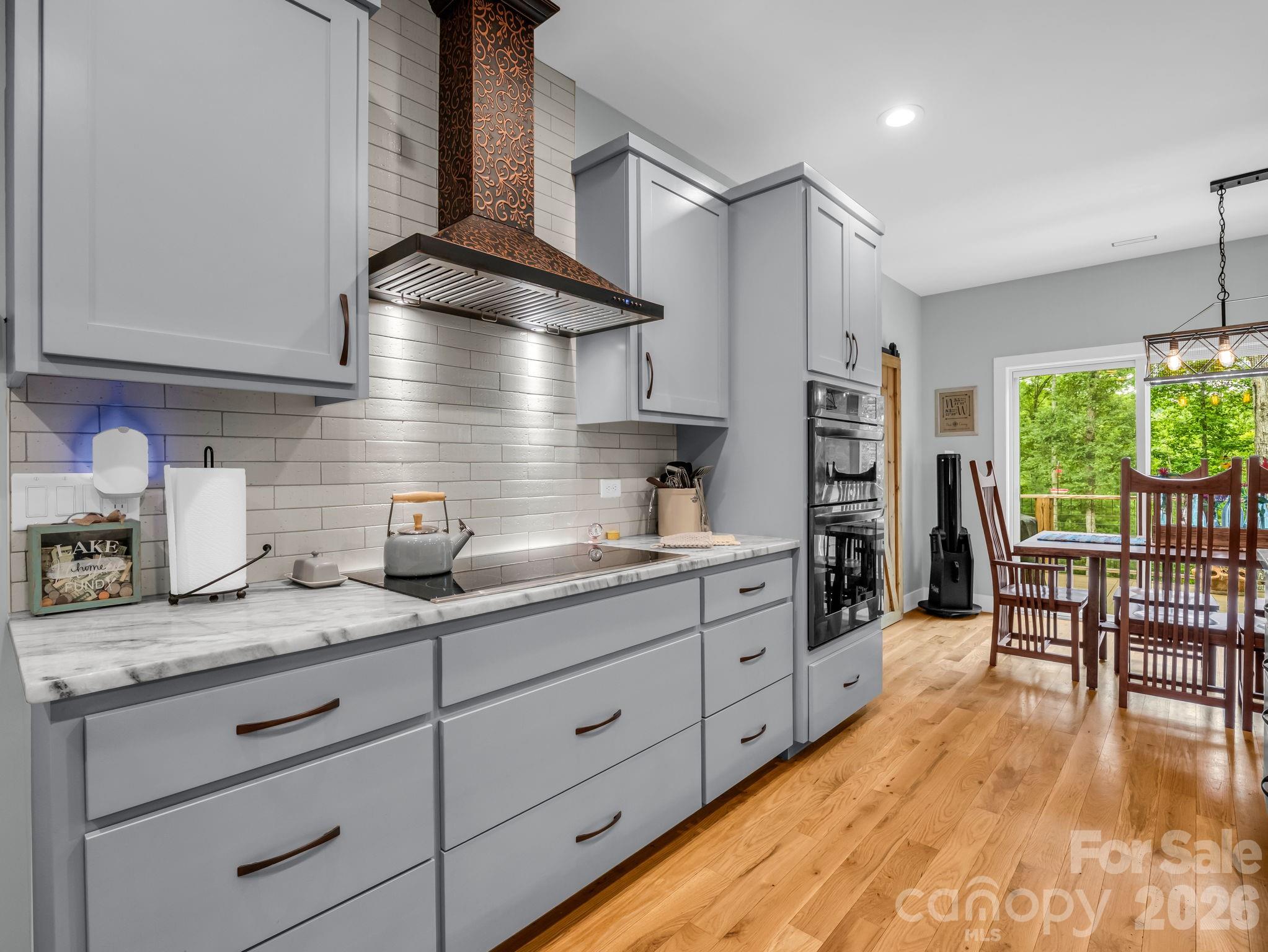 617 South Cove Road — Mill Spring