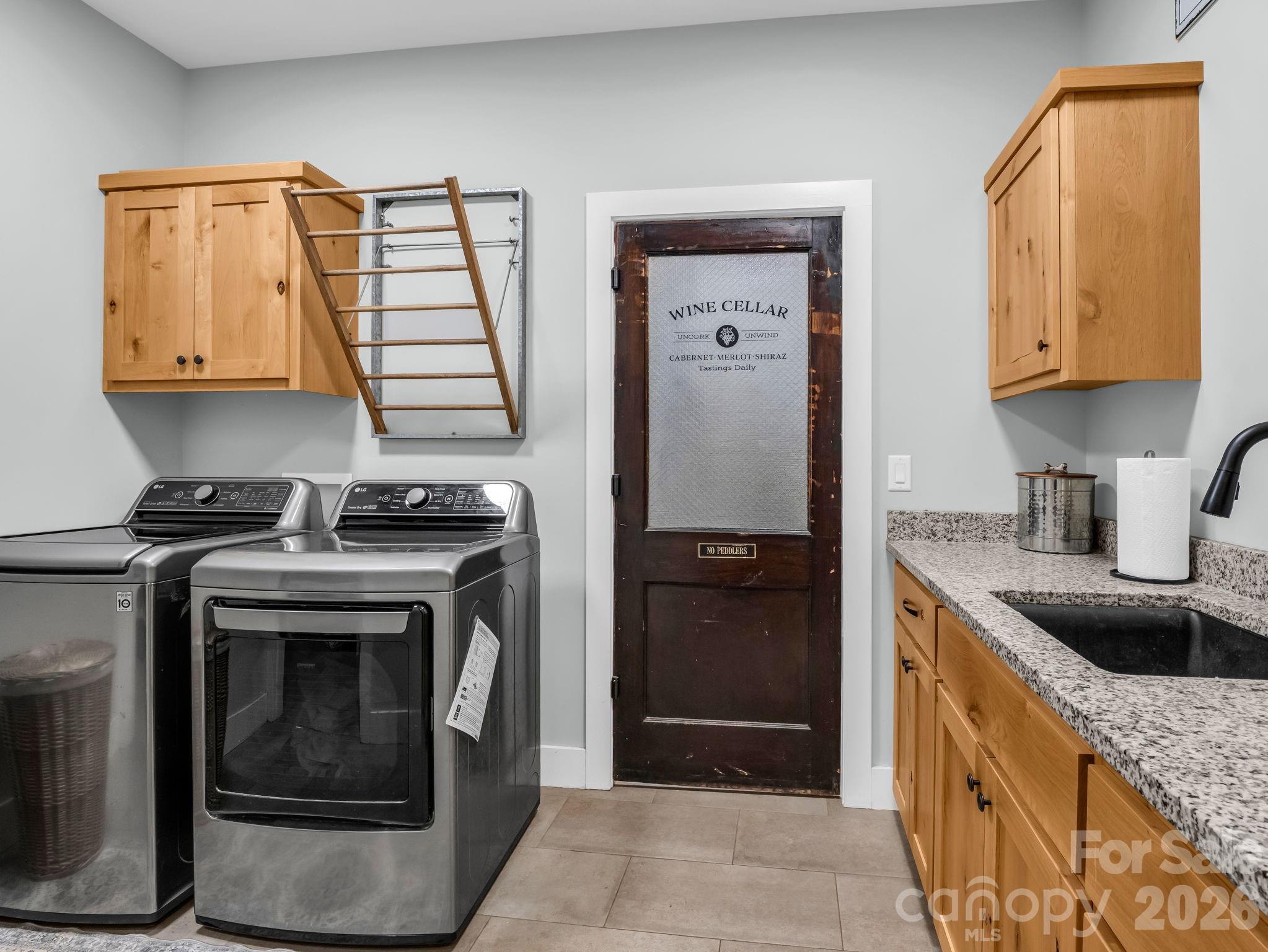 617 South Cove Road — Mill Spring