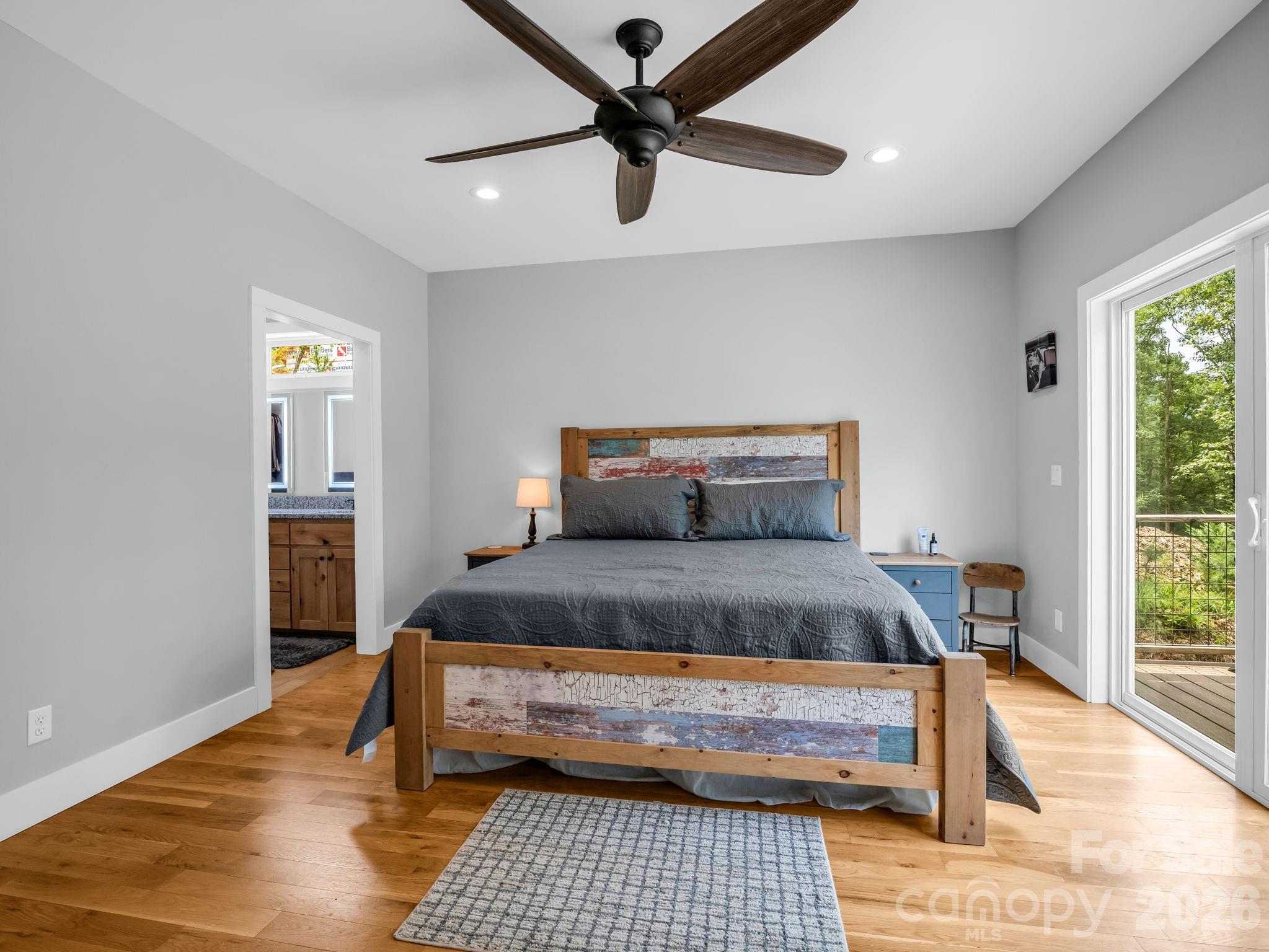 617 South Cove Road — Mill Spring