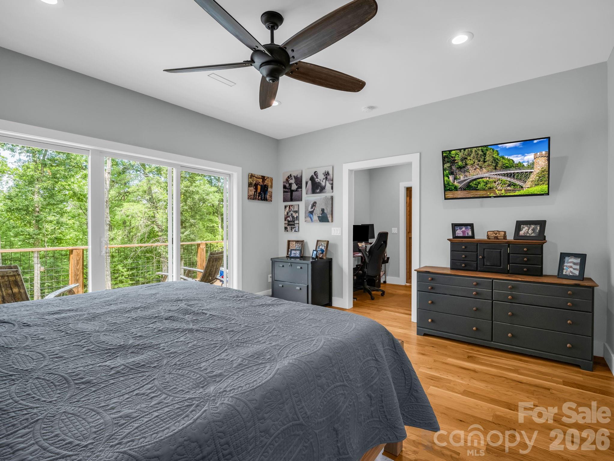 617 South Cove Road — Mill Spring