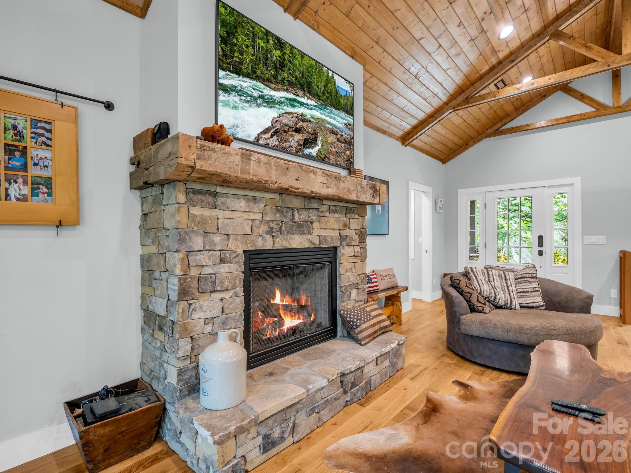 617 South Cove Road — Mill Spring