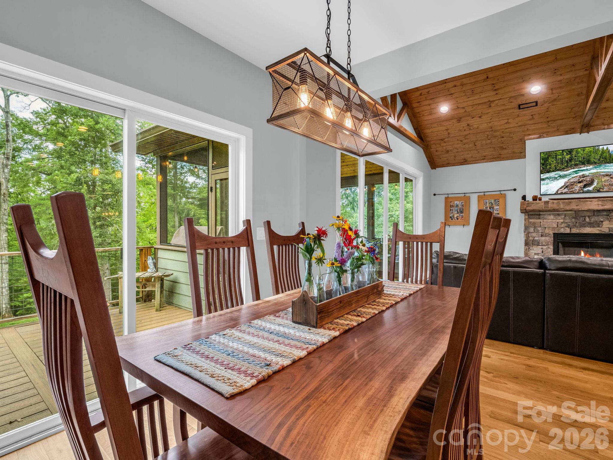 617 South Cove Road — Mill Spring