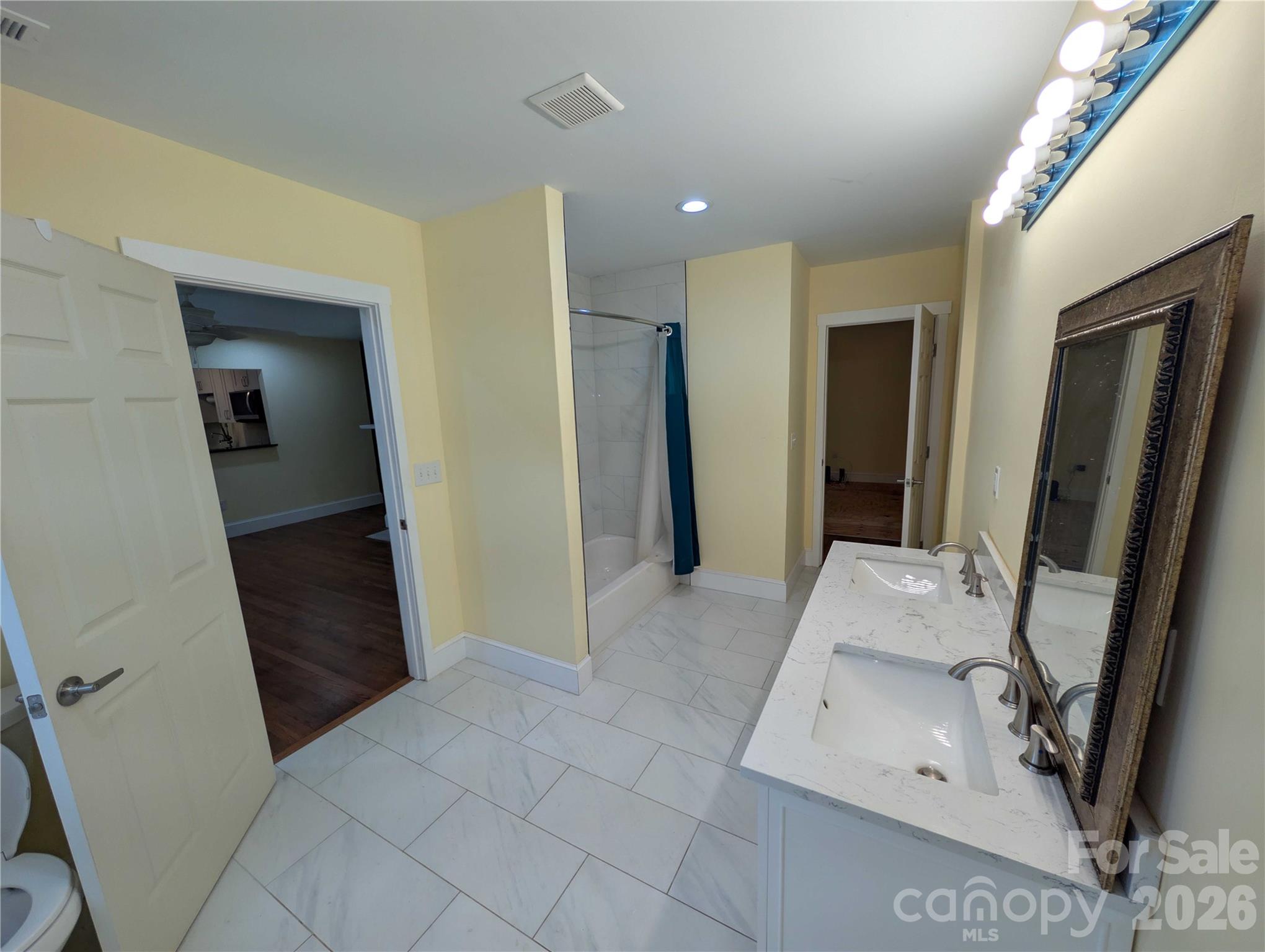 542 Stegall Street — Charlotte