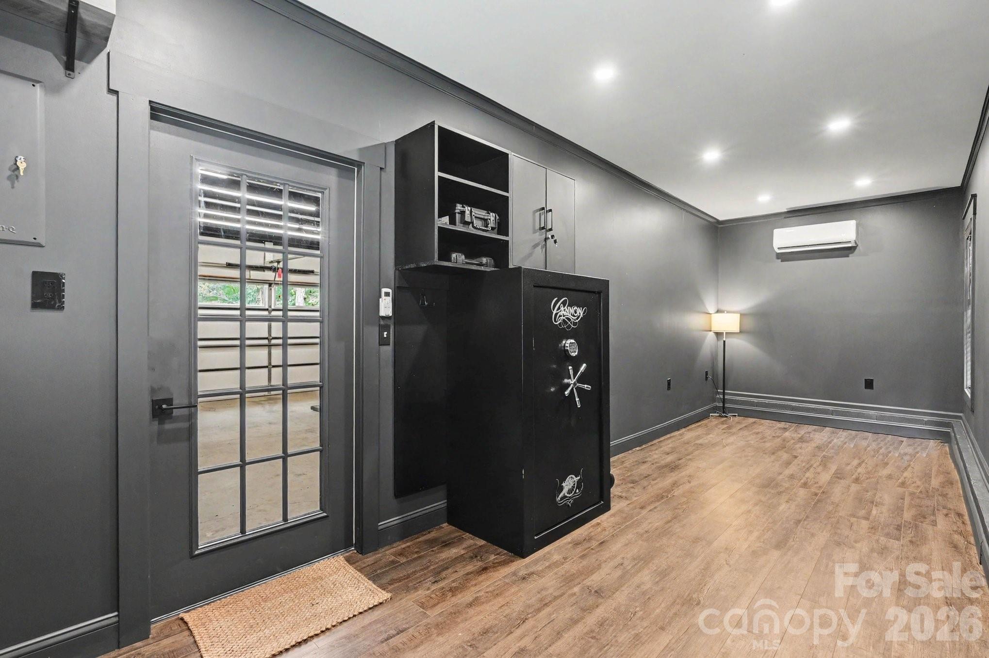 8900 Lazy Ridge Lane — Concord