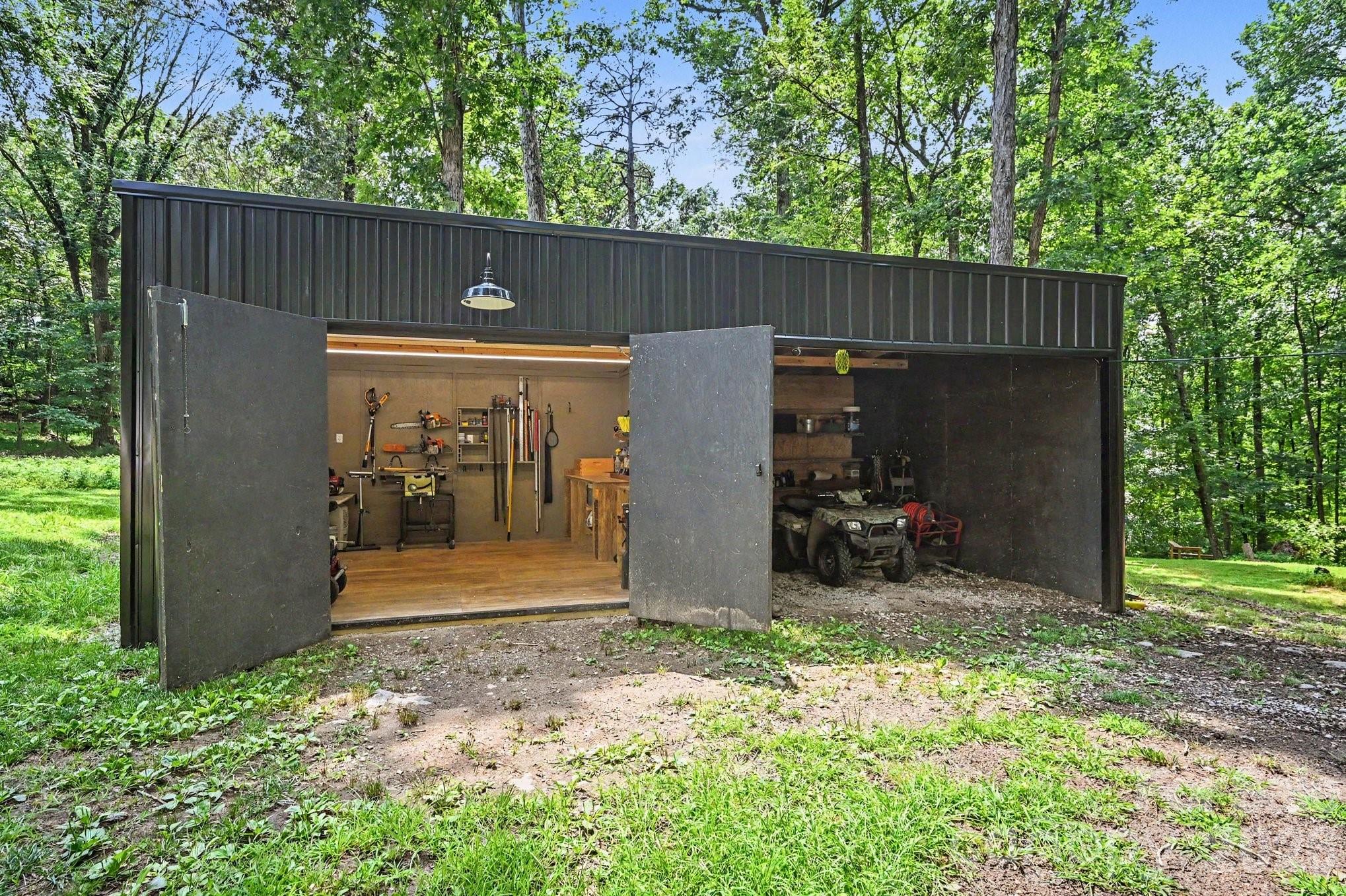 8900 Lazy Ridge Lane — Concord