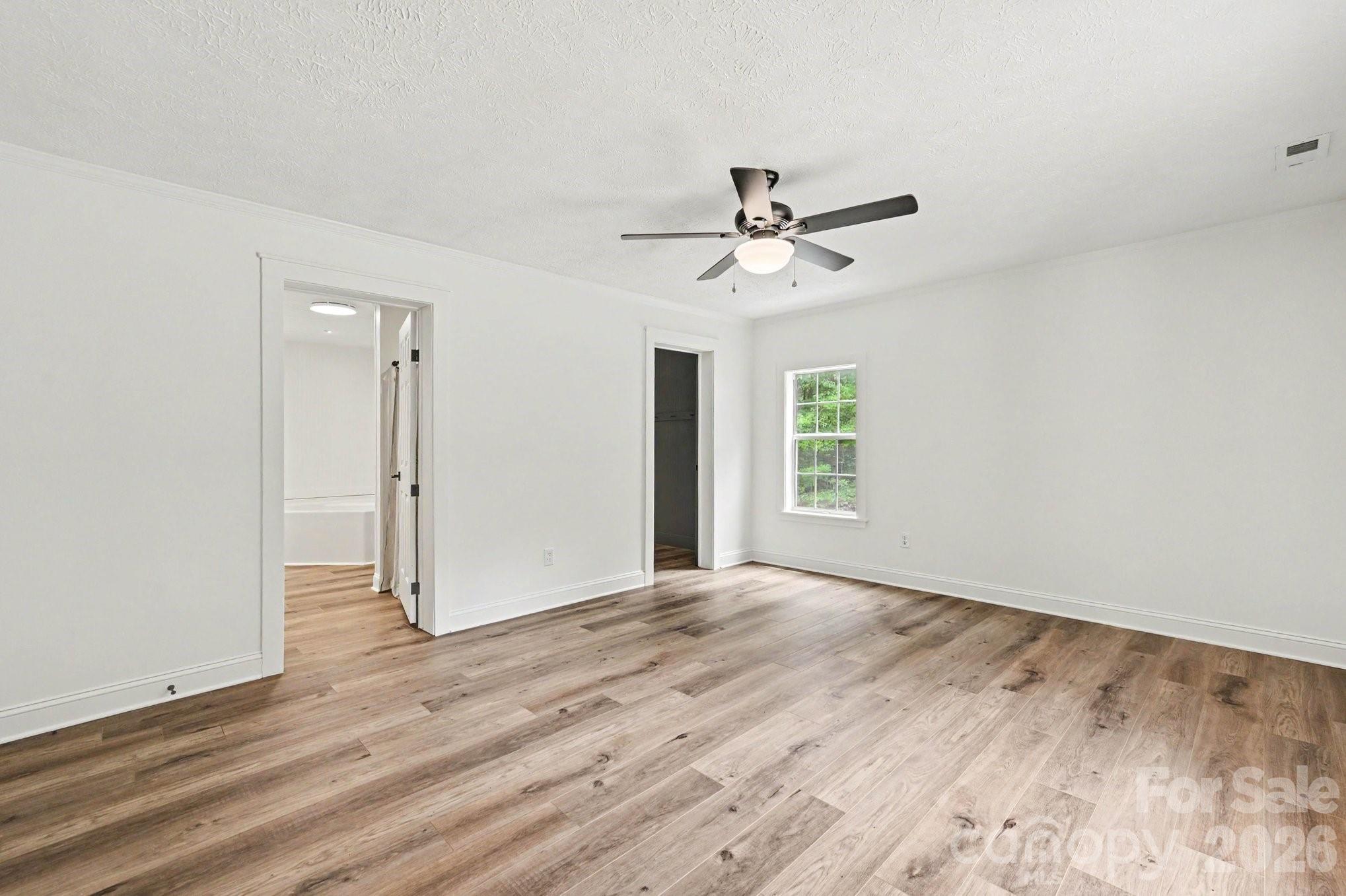 8900 Lazy Ridge Lane — Concord
