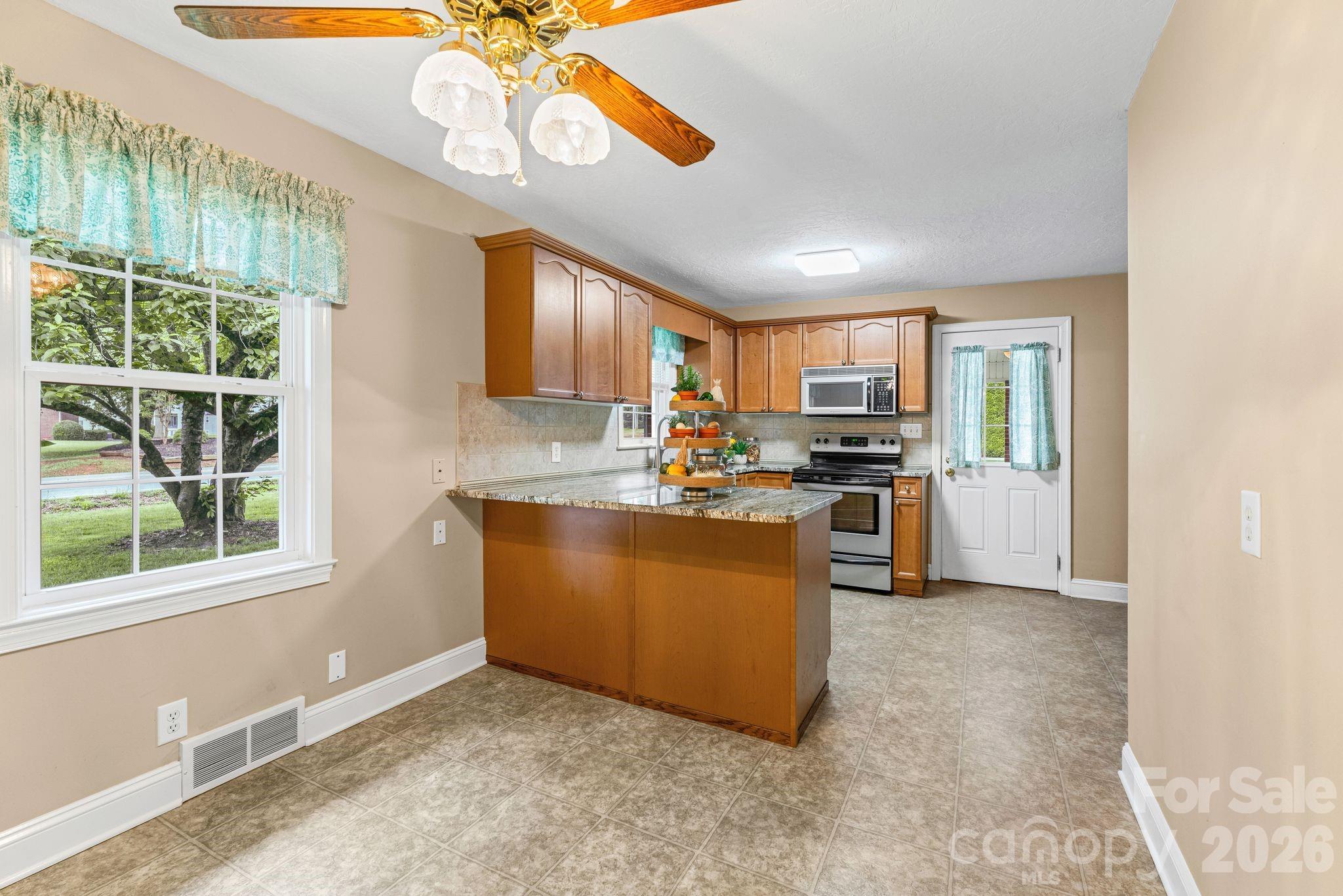 301 Milling Road — Mocksville