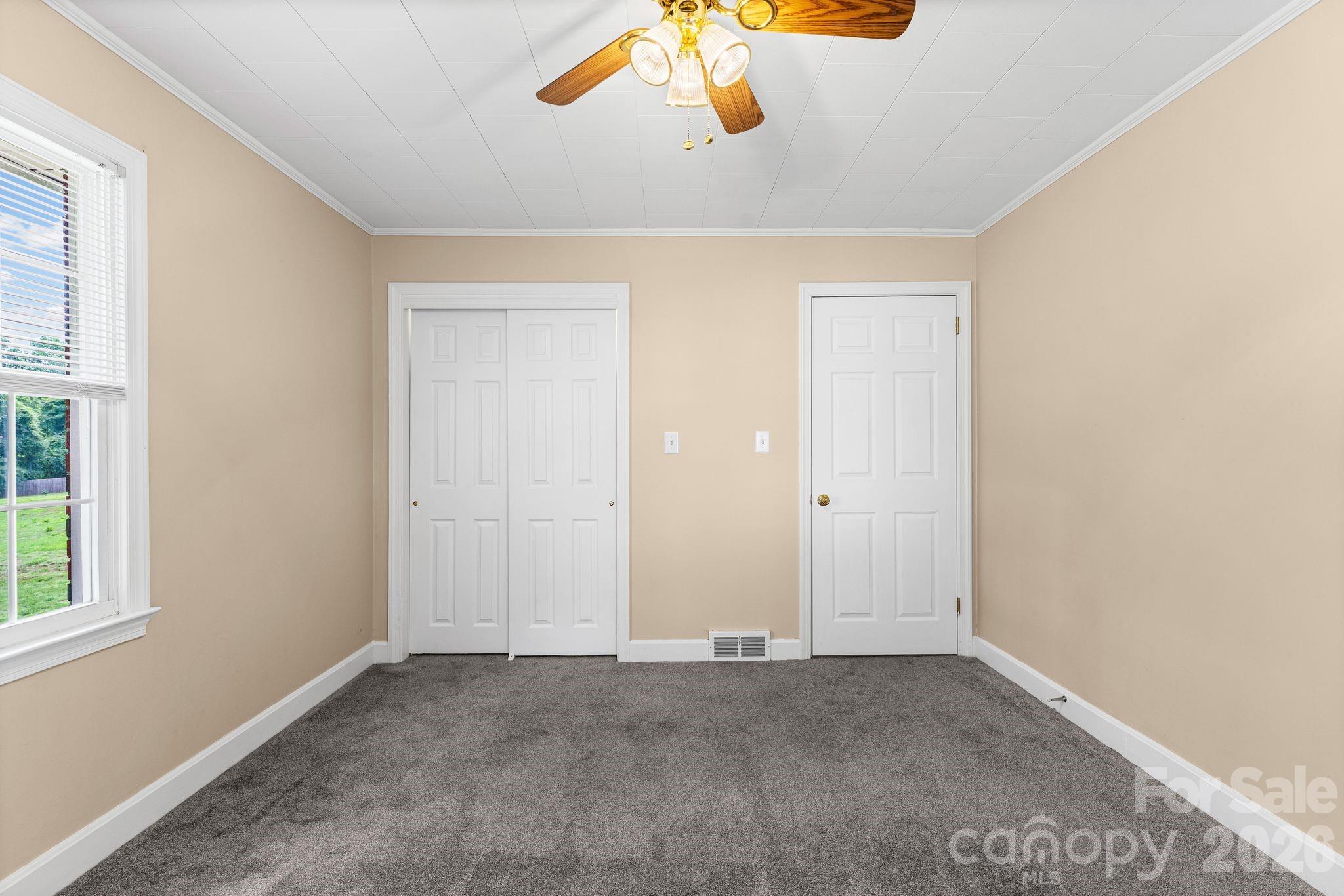 301 Milling Road — Mocksville