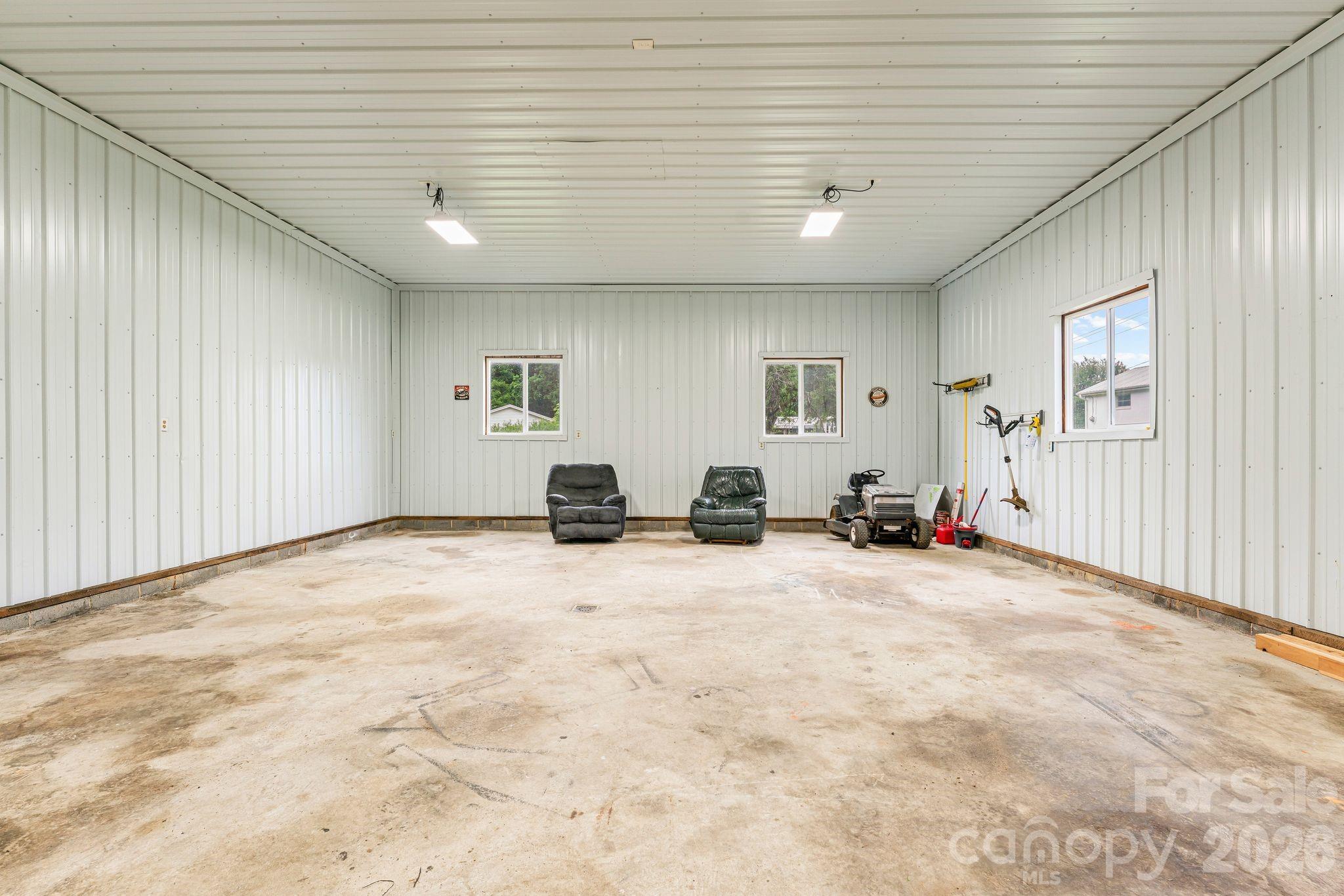 301 Milling Road — Mocksville