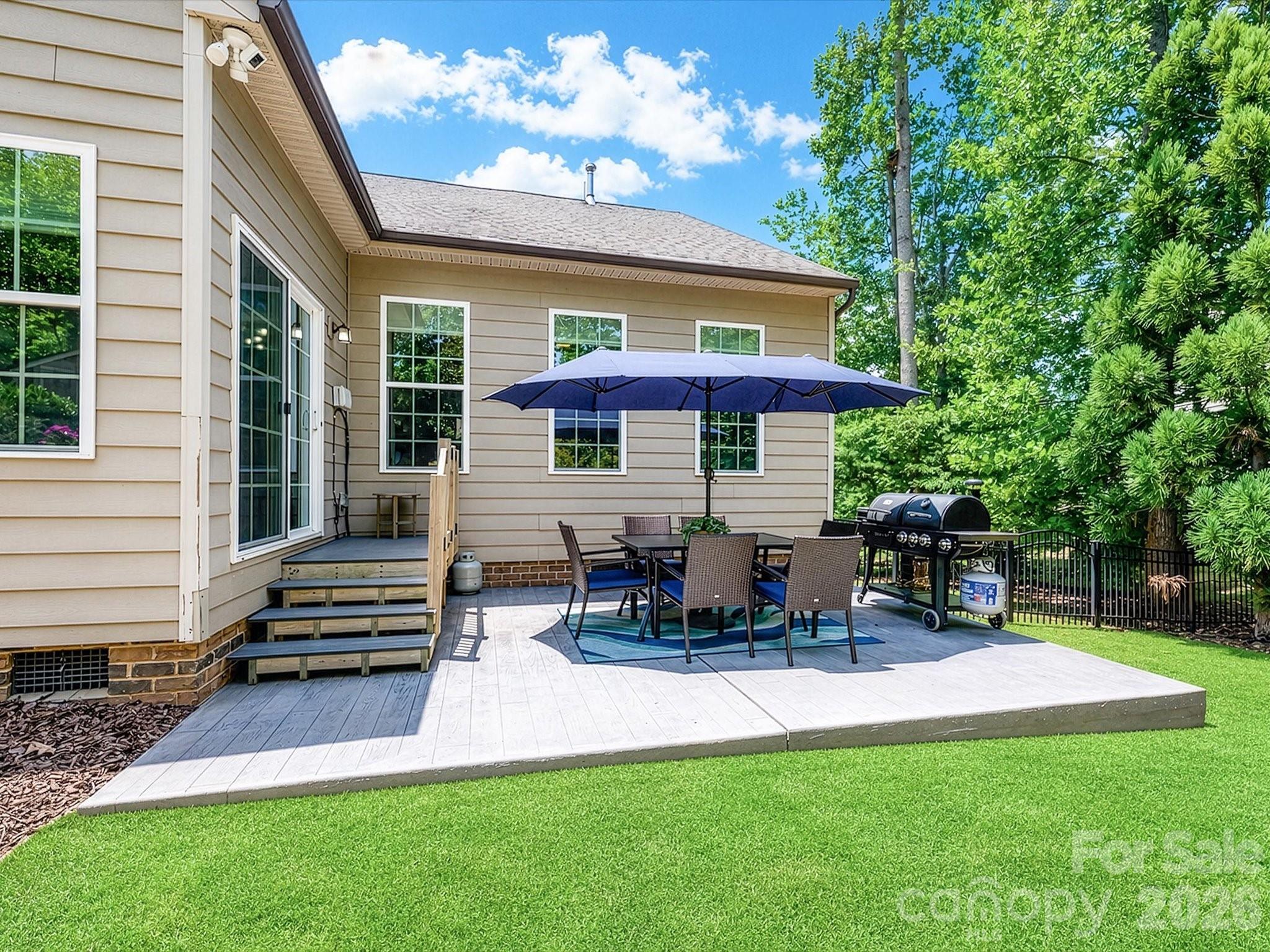 4018 Harmattan Drive — Denver