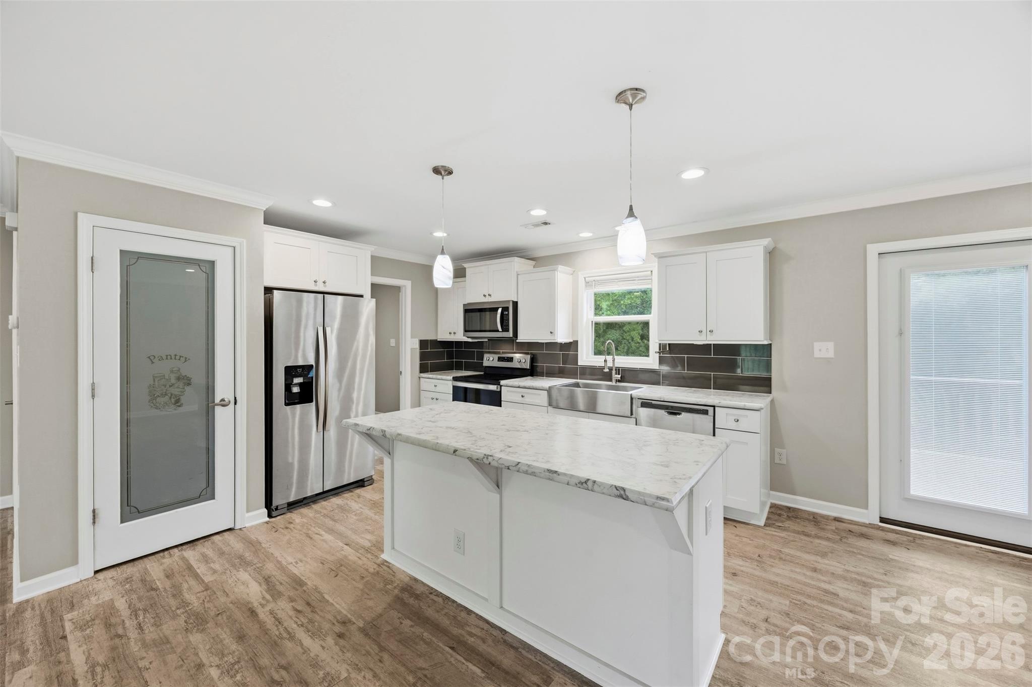 1259 Hardin Road — Dallas