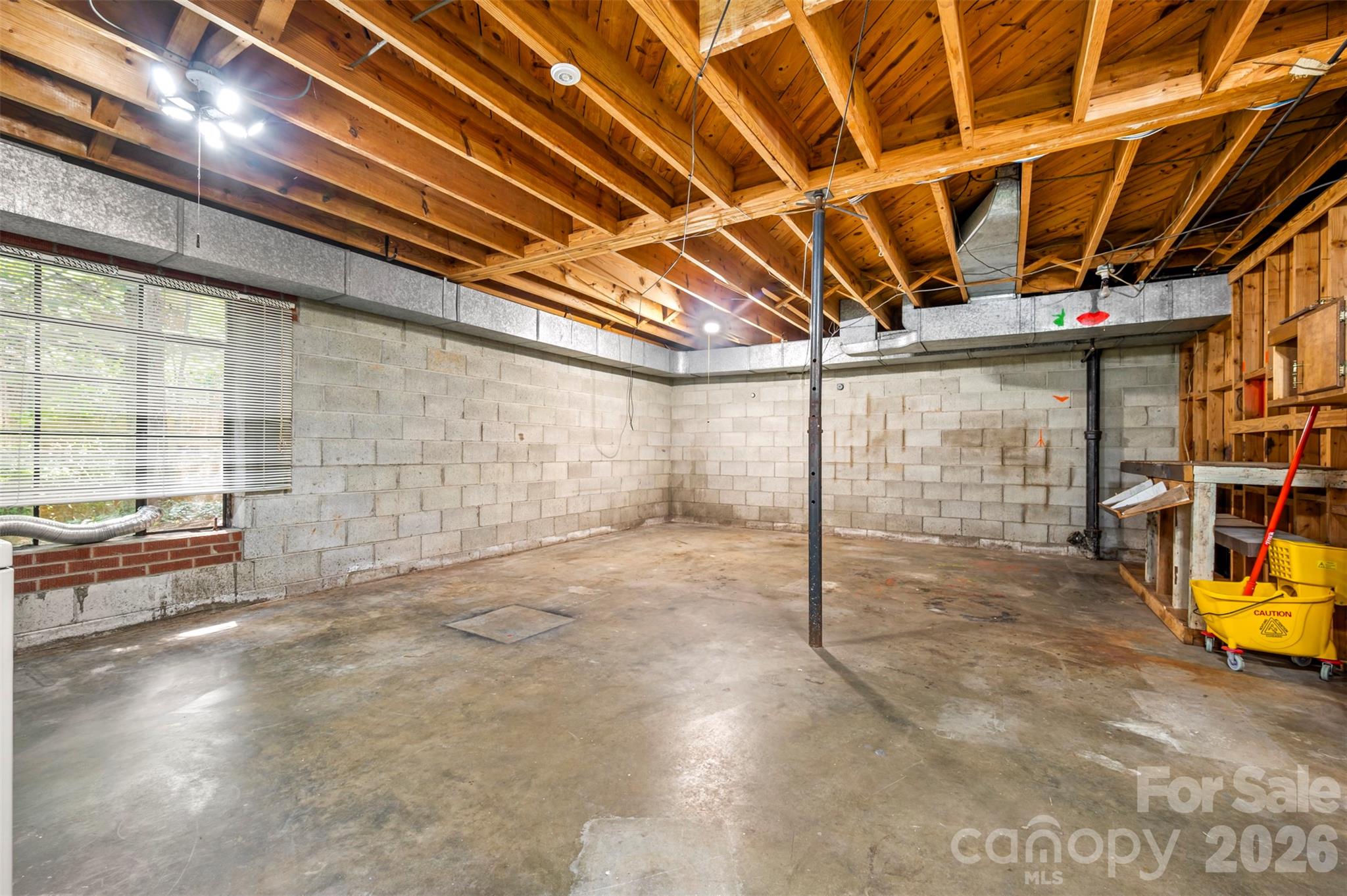 303 Elizabeth Avenue — Forest City