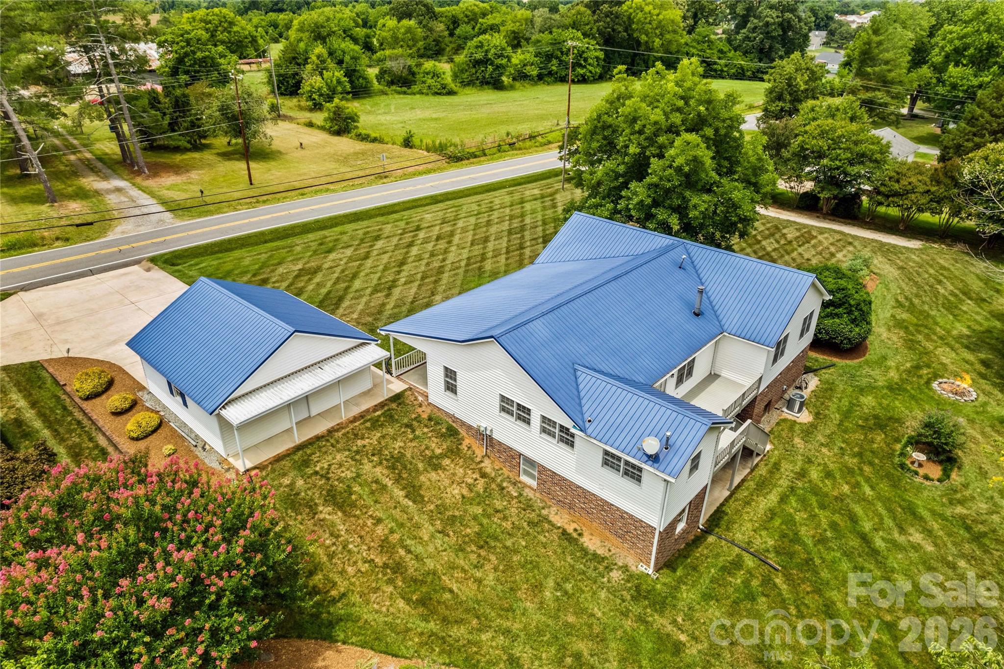 306 3rd Creek Church Road — Cleveland