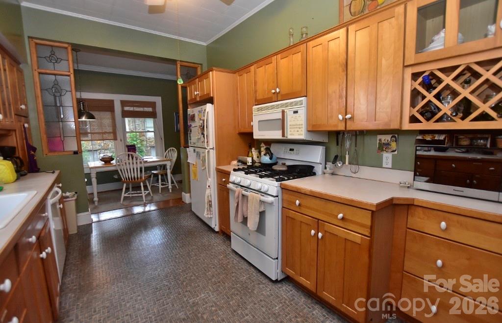 105 Silver Creek Road — Morganton