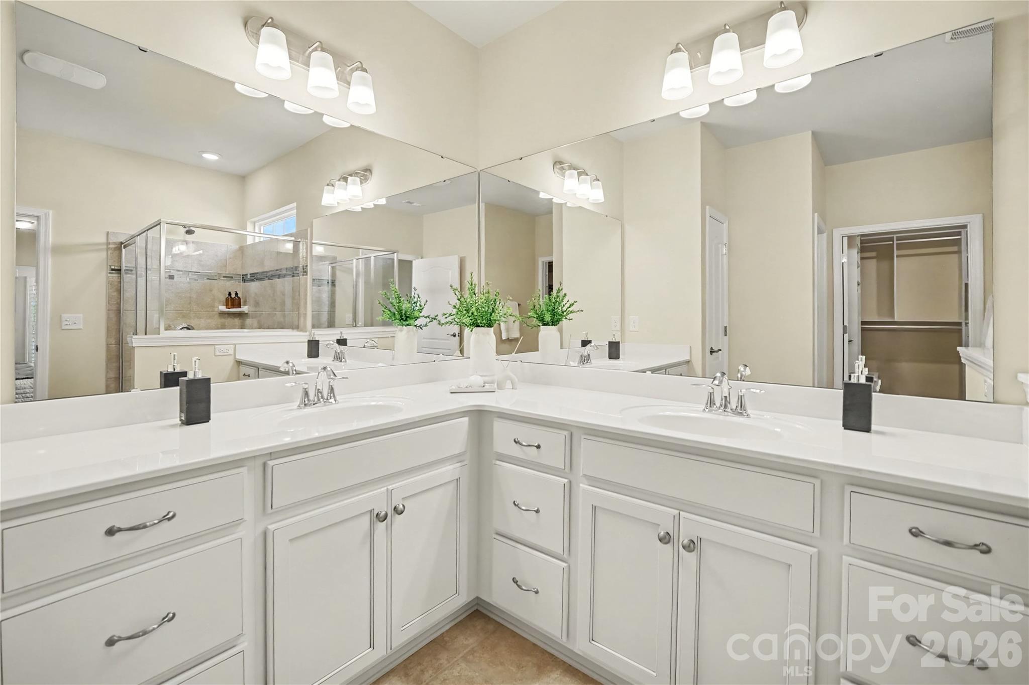3250 Oliver Stanley Trail — Lancaster