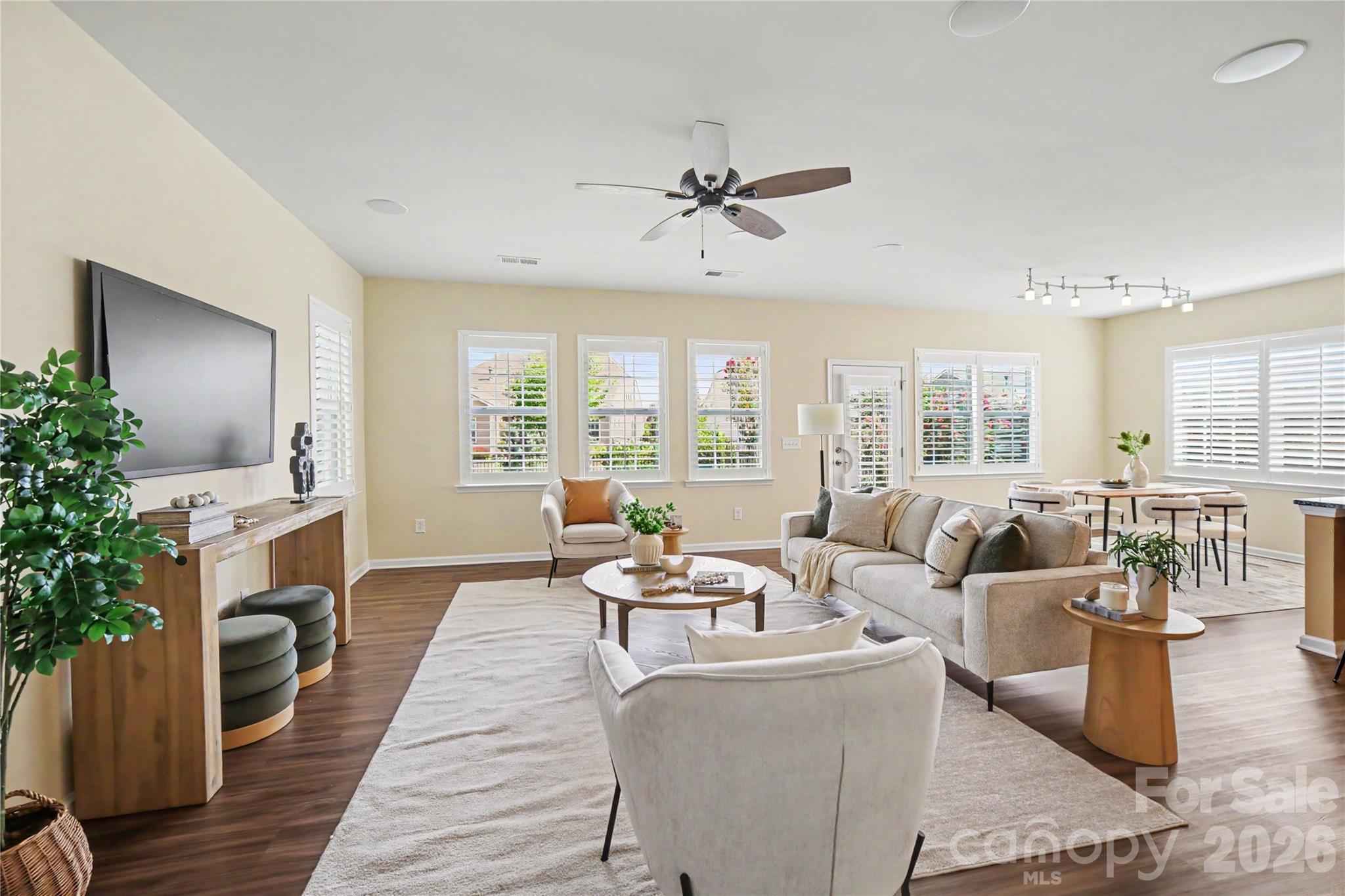 3250 Oliver Stanley Trail — Lancaster