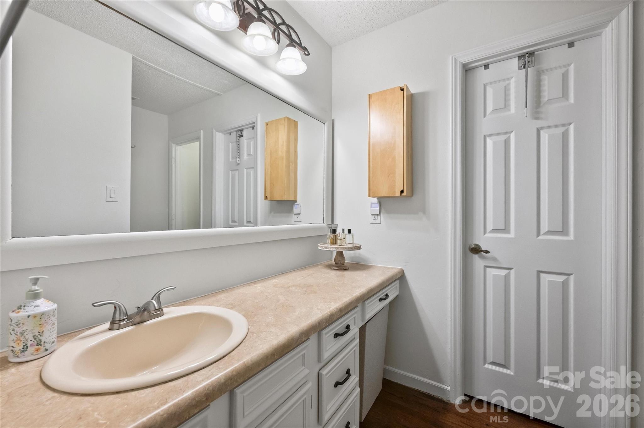 11114 Sevilla Court — Charlotte