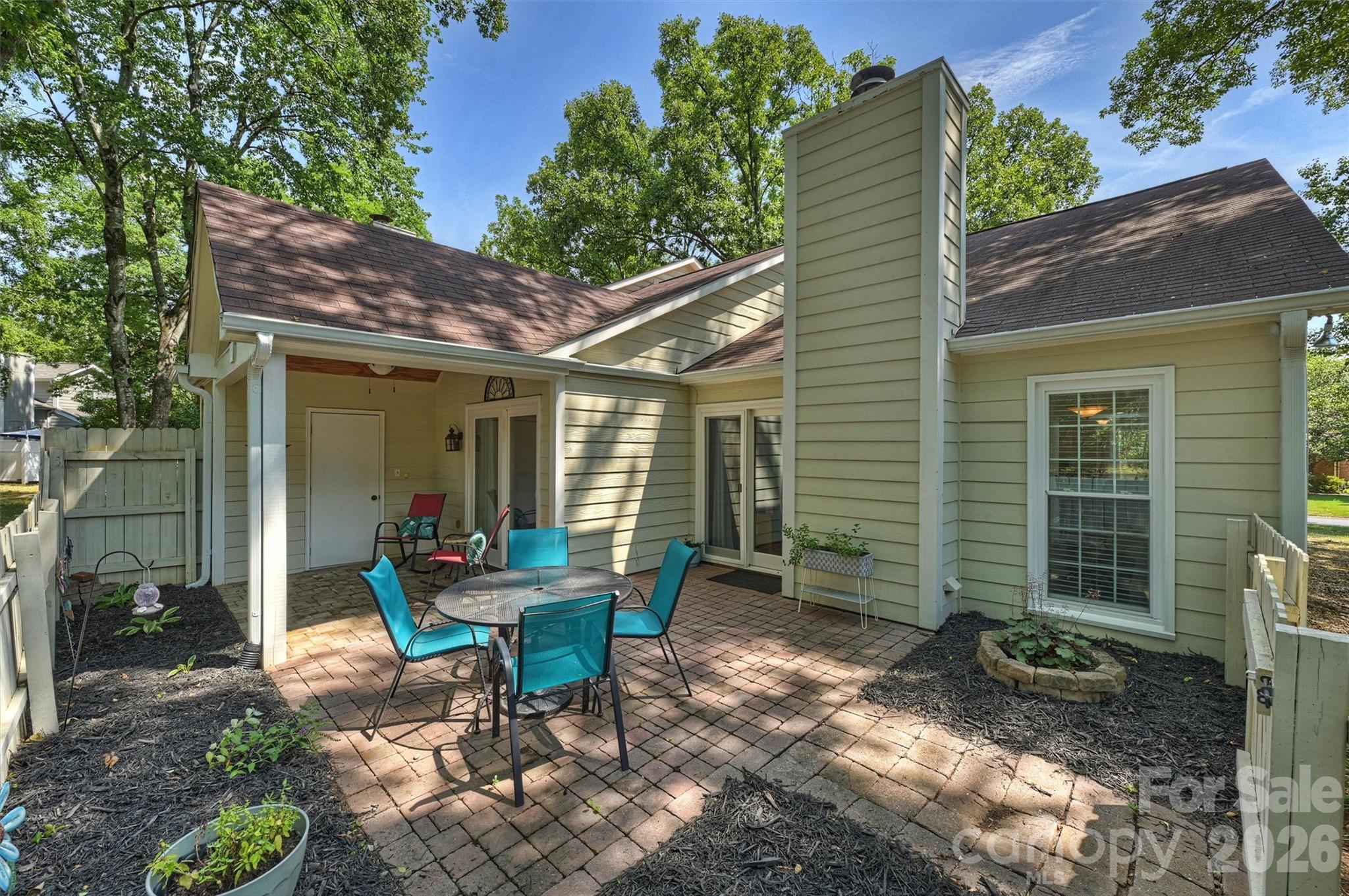 11114 Sevilla Court — Charlotte