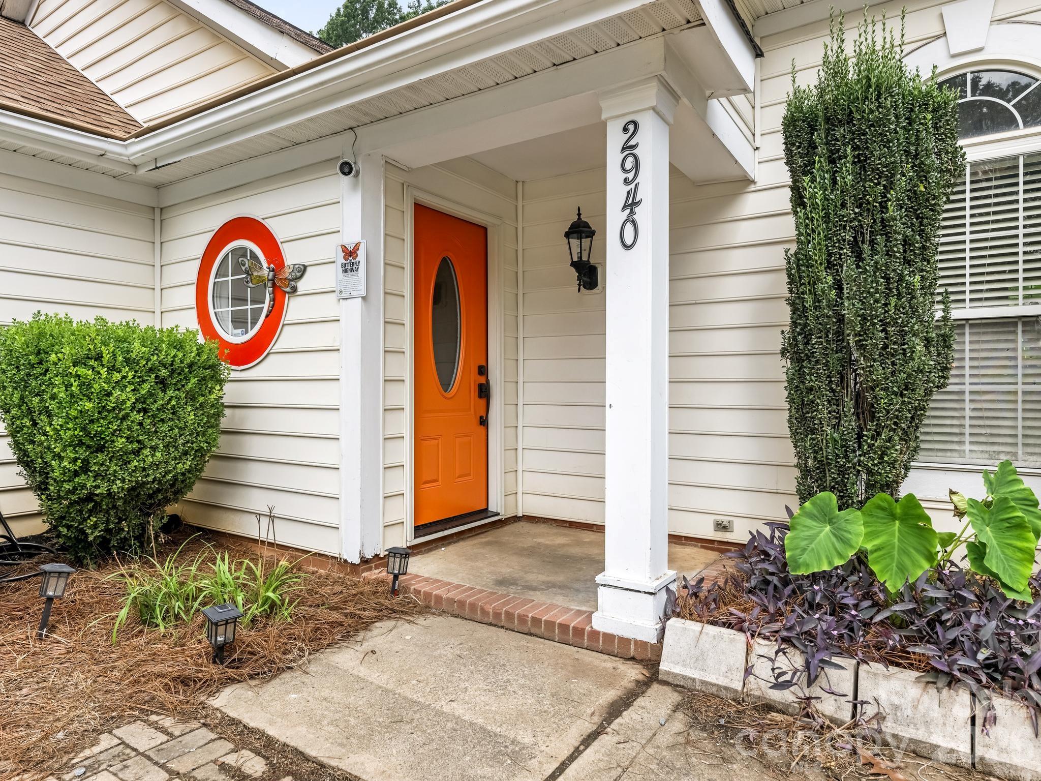 2940 Hosta Drive — Charlotte
