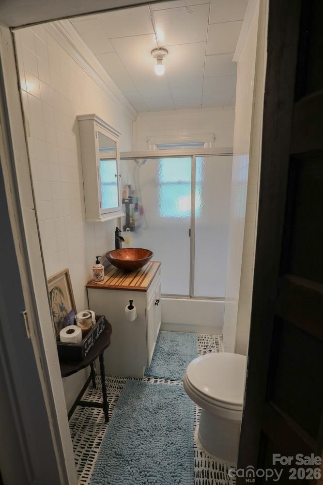 1646 Silver Street — Morganton