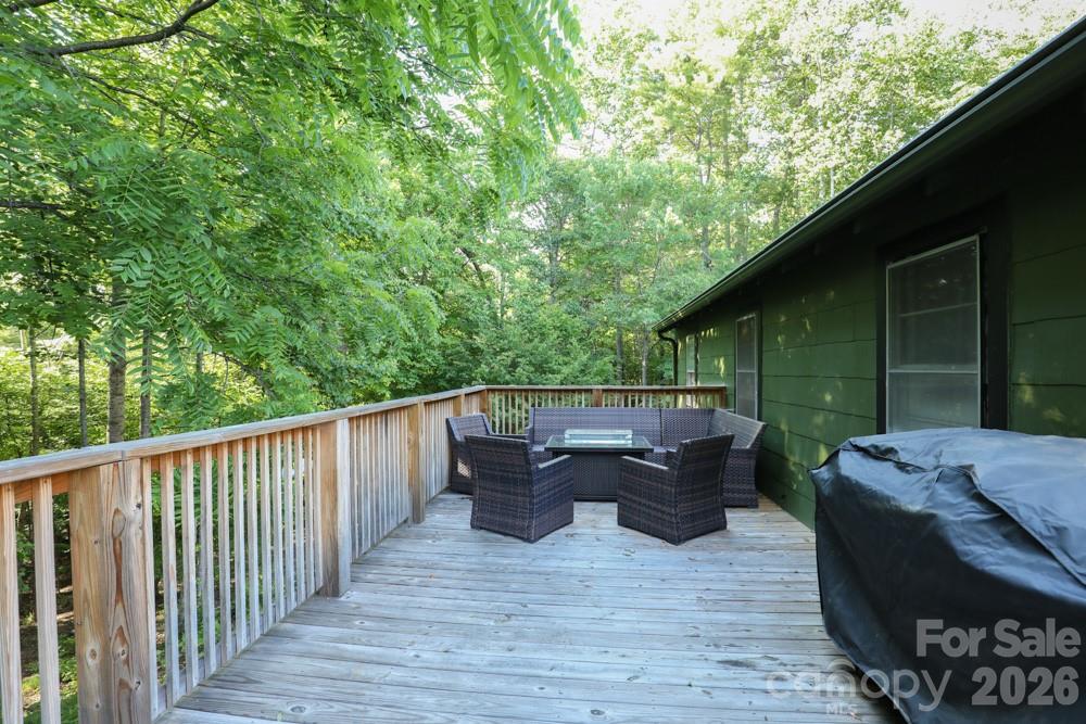 1646 Silver Street — Morganton