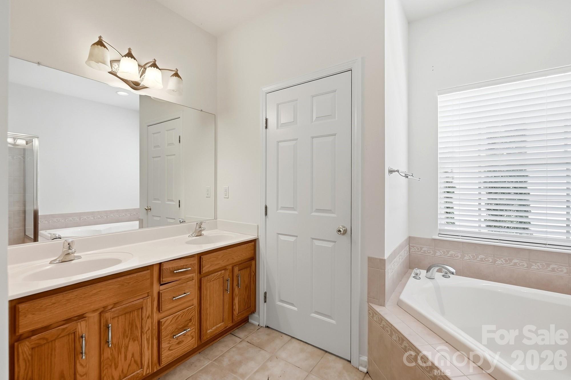 2330 Harvester Avenue — Fort Mill