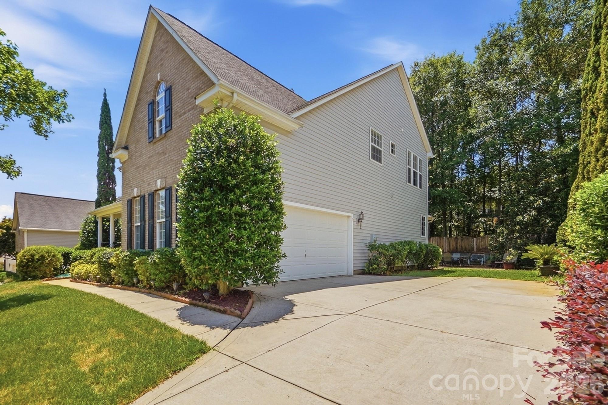 2330 Harvester Avenue — Fort Mill