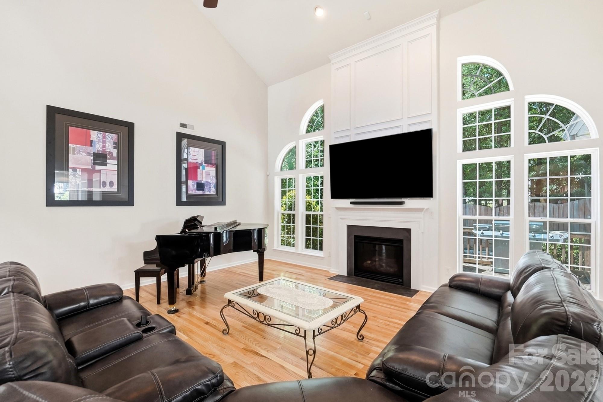 2330 Harvester Avenue — Fort Mill