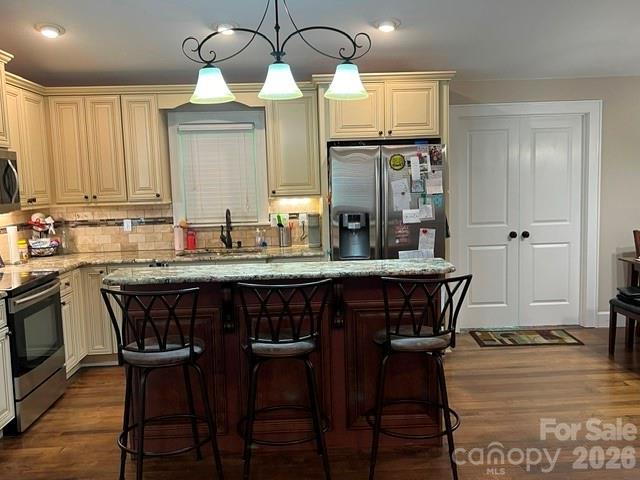 903 N 8th Street — Bessemer City