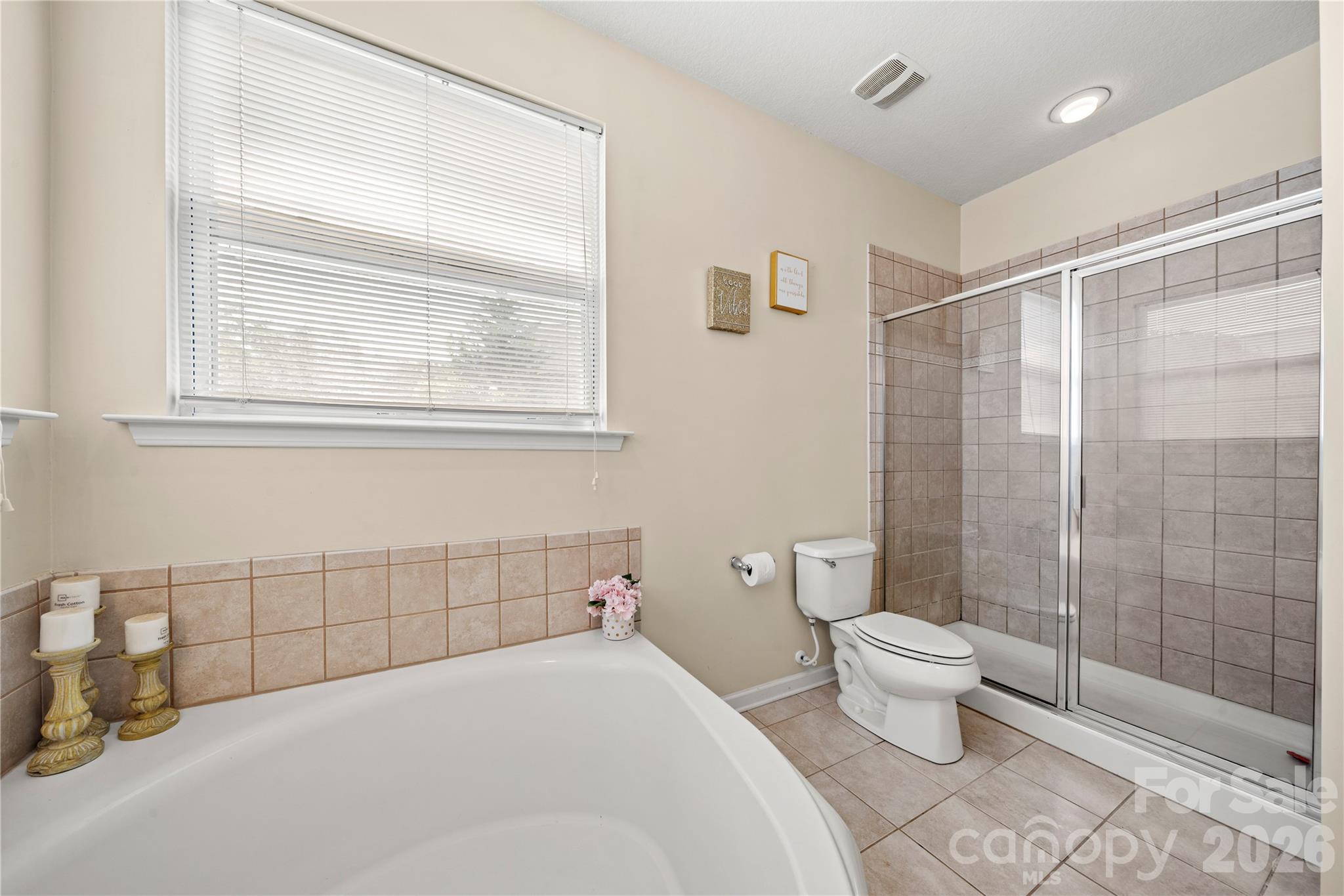 5610 Turtleback Court — Charlotte