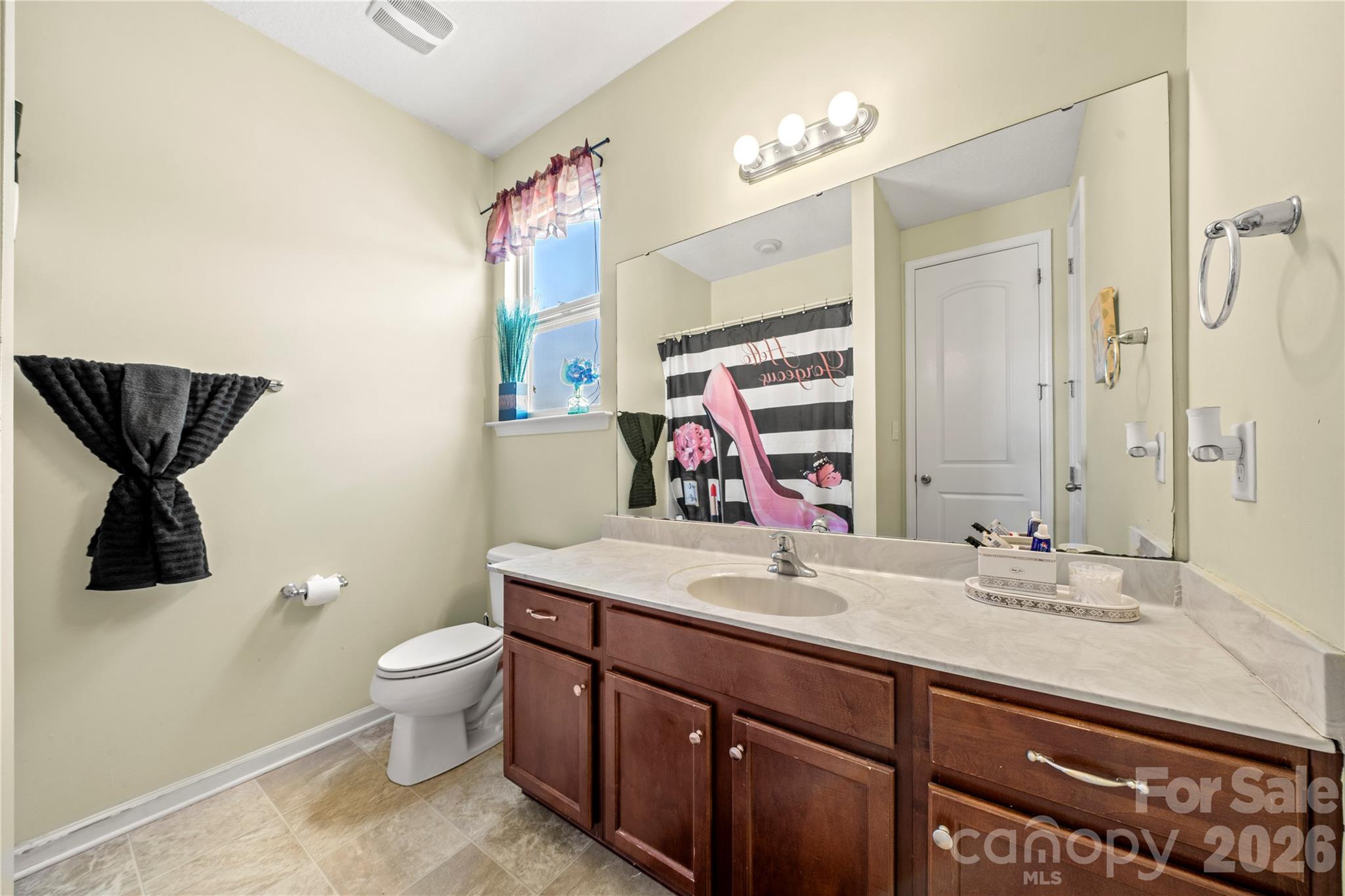 5610 Turtleback Court — Charlotte