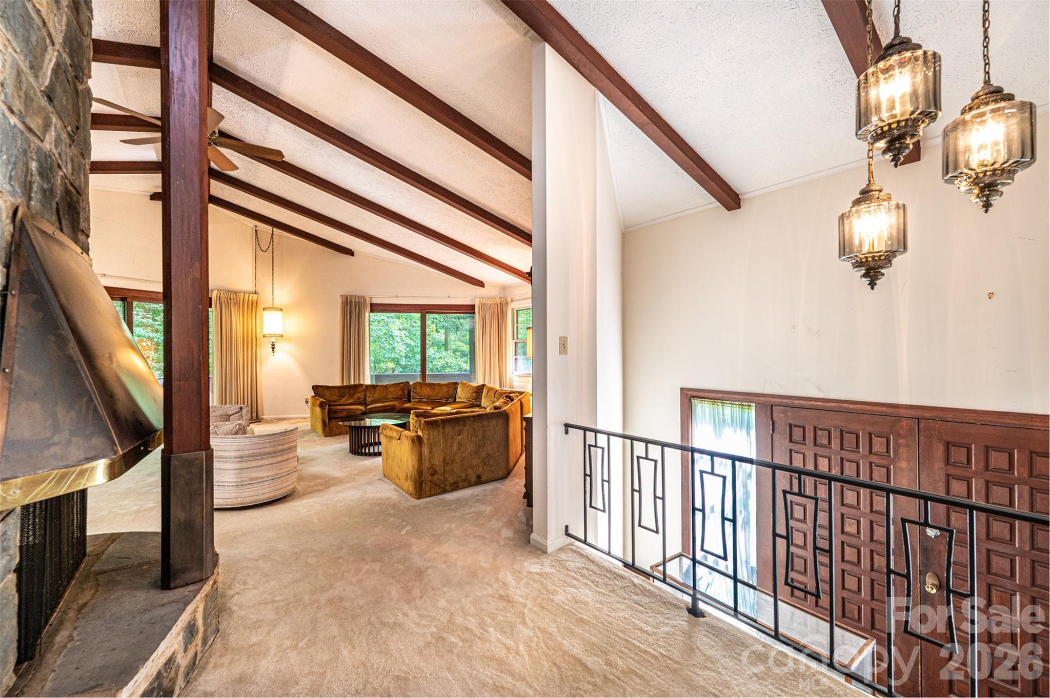 917 Cherokee Place SW — Lenoir