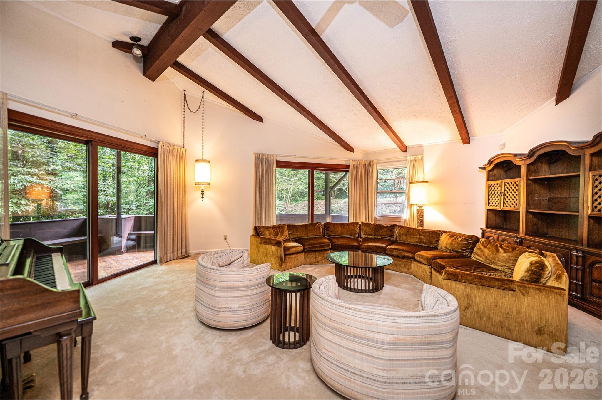 917 Cherokee Place SW — Lenoir