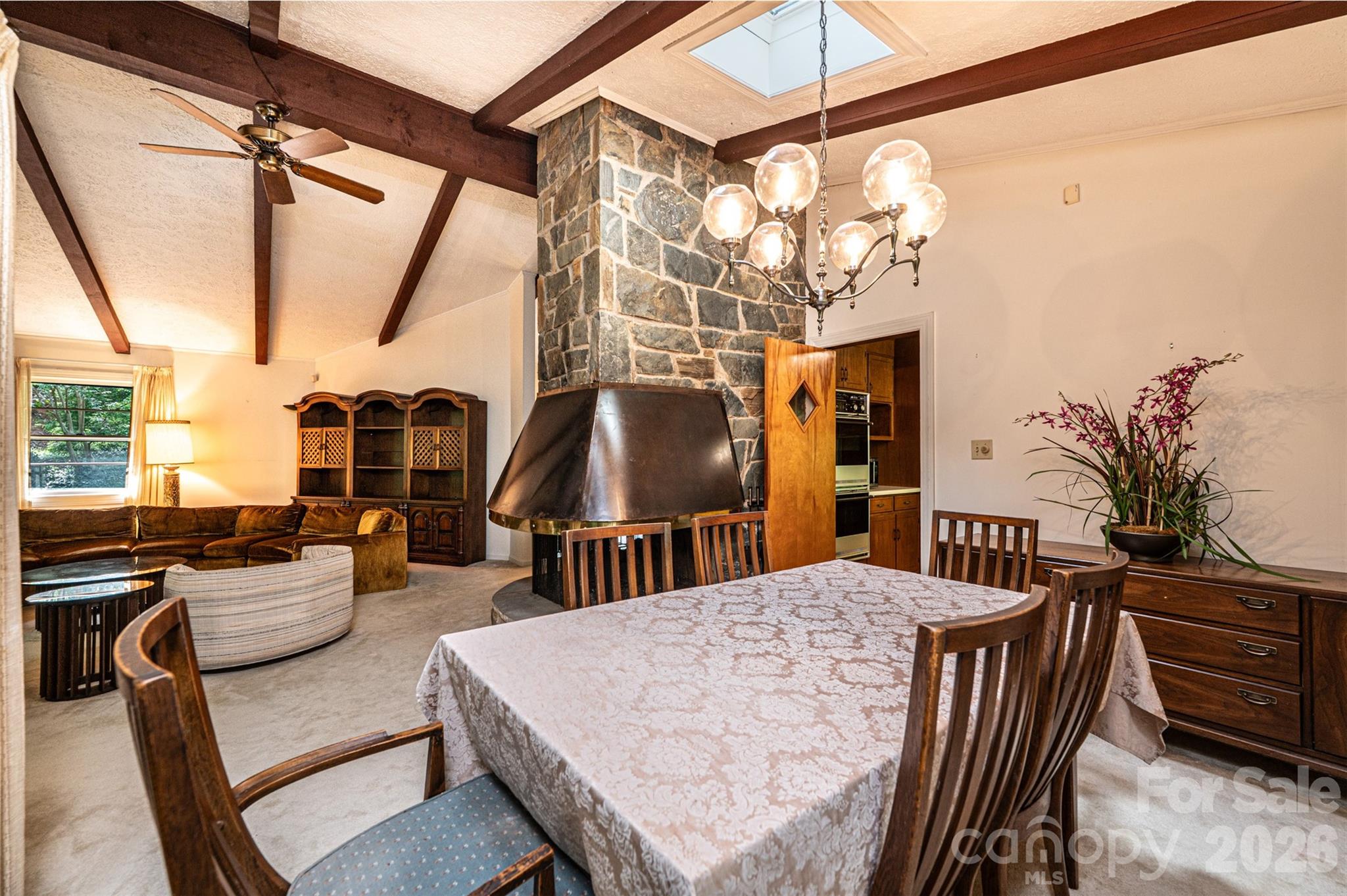 917 Cherokee Place SW — Lenoir